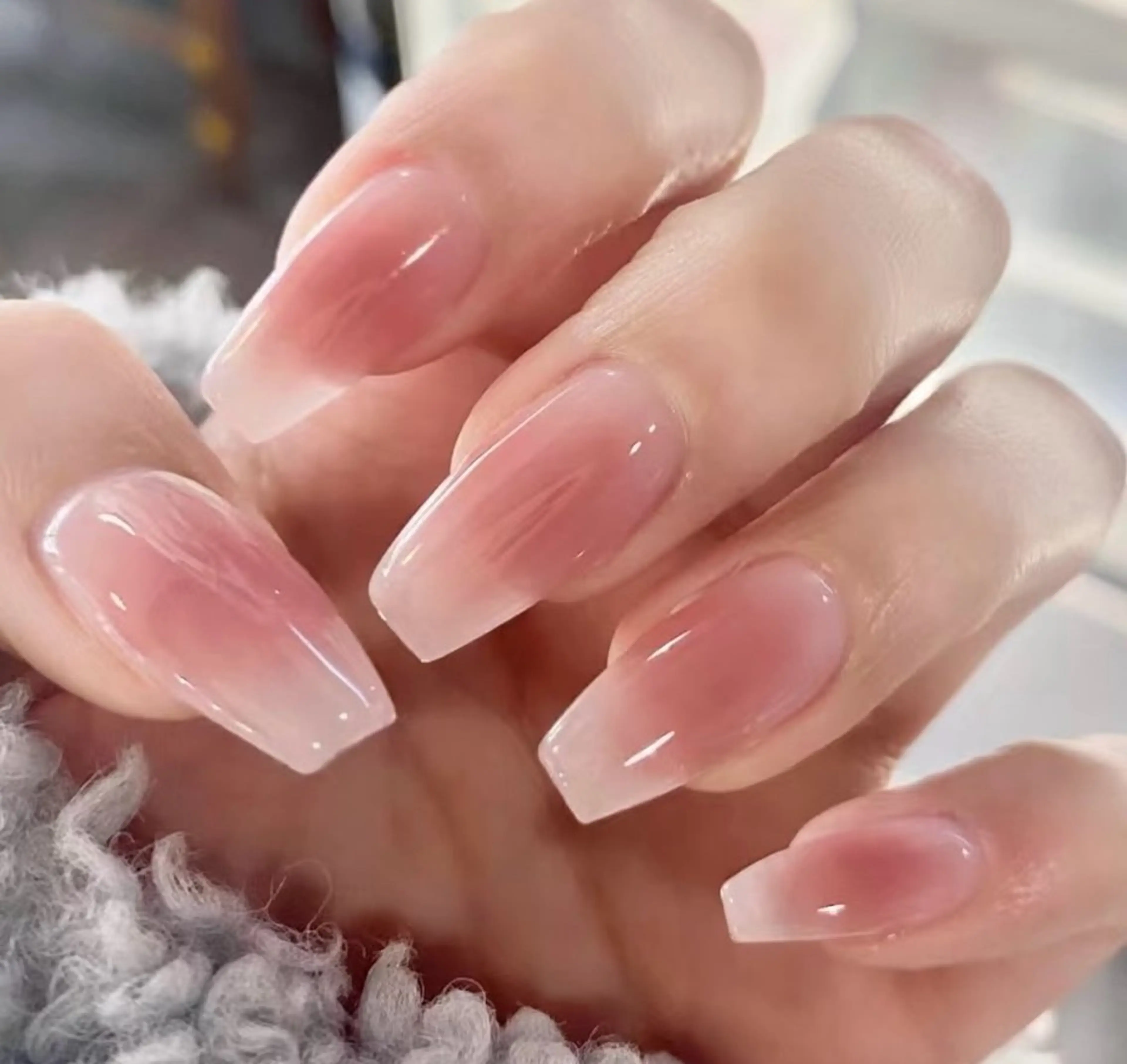 🍒チプ長さだし10本🎨チークネイル&パーツ2個付きの写真