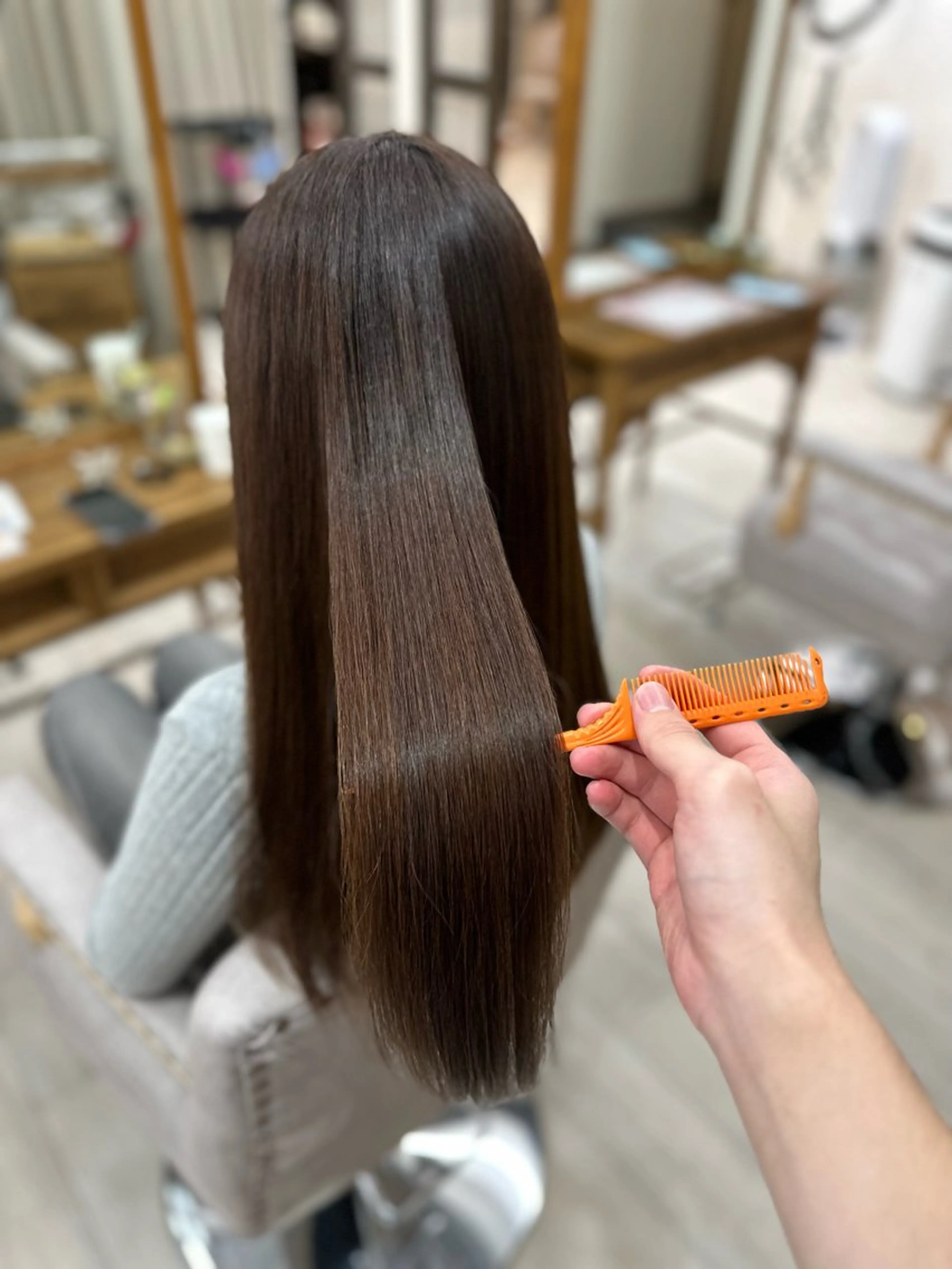 ロング 透明感カラー りゅうせいのヘアスタイル