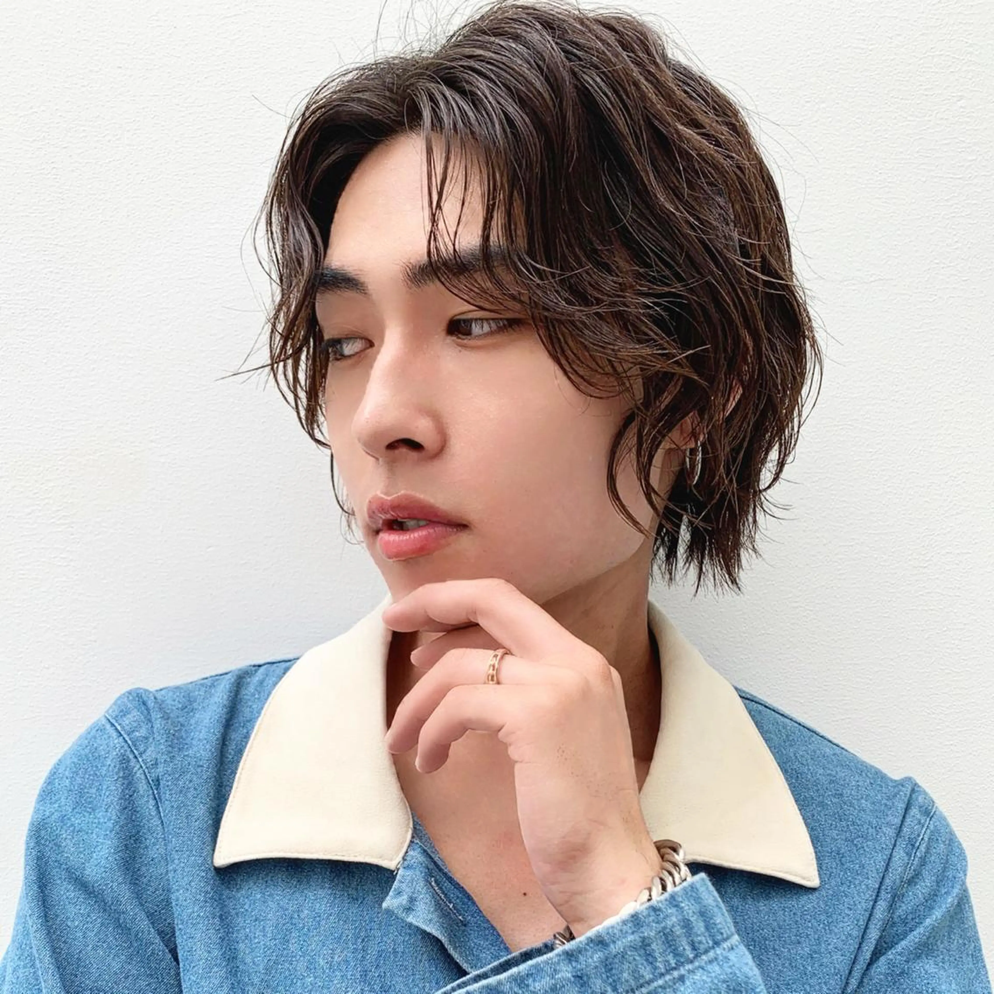 ショート パーマ メンズ センターパート メンズパーマ ニュアンスパーマ カット パーマ トリートメント ヘアセット 丁寧なカウンセリング 🌿Chiemi🌿のヘアスタイル