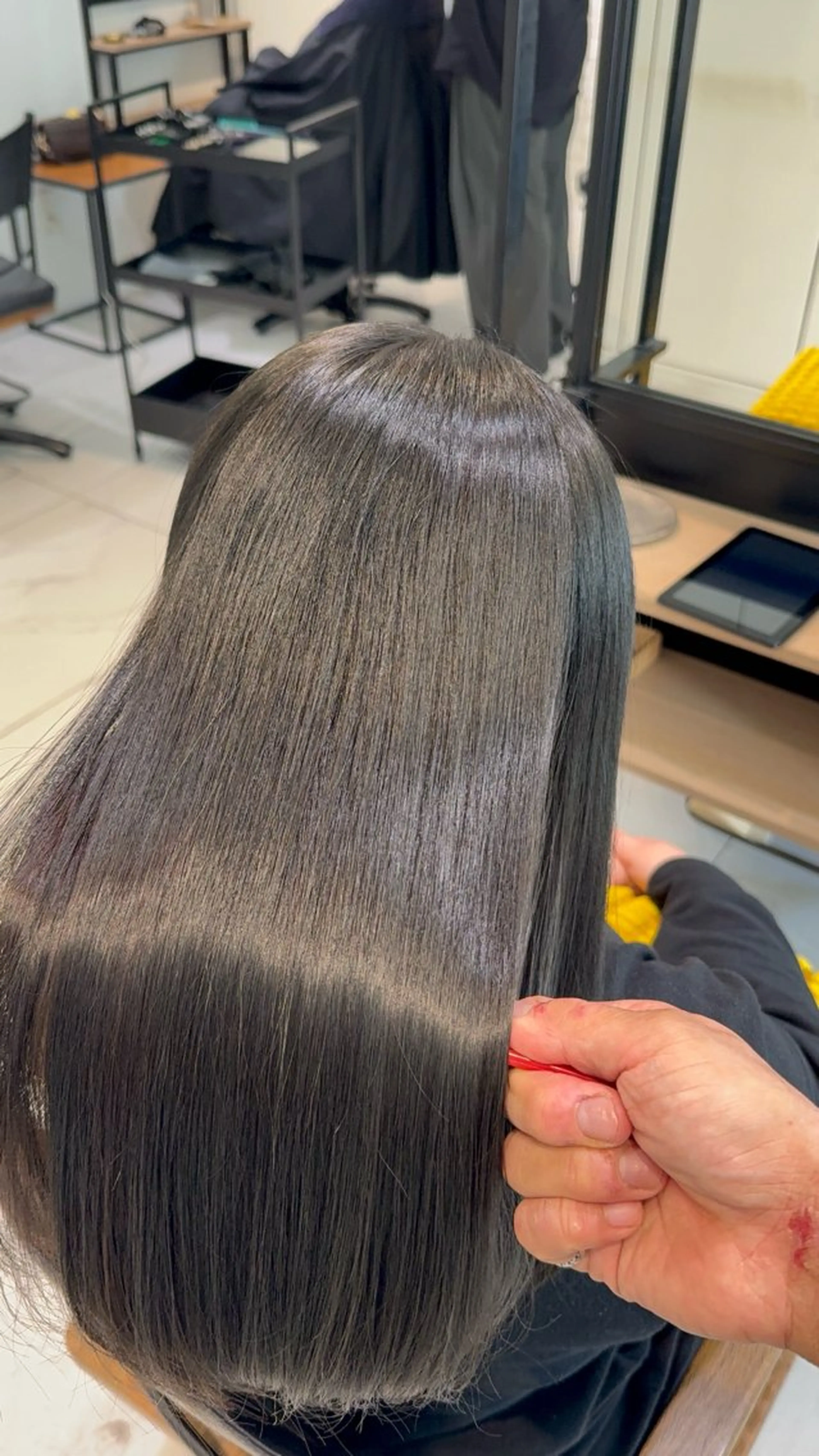 セミロング カラー 銀座⚜️【脱白髪染め 美髪矯正】トグチのヘアスタイル