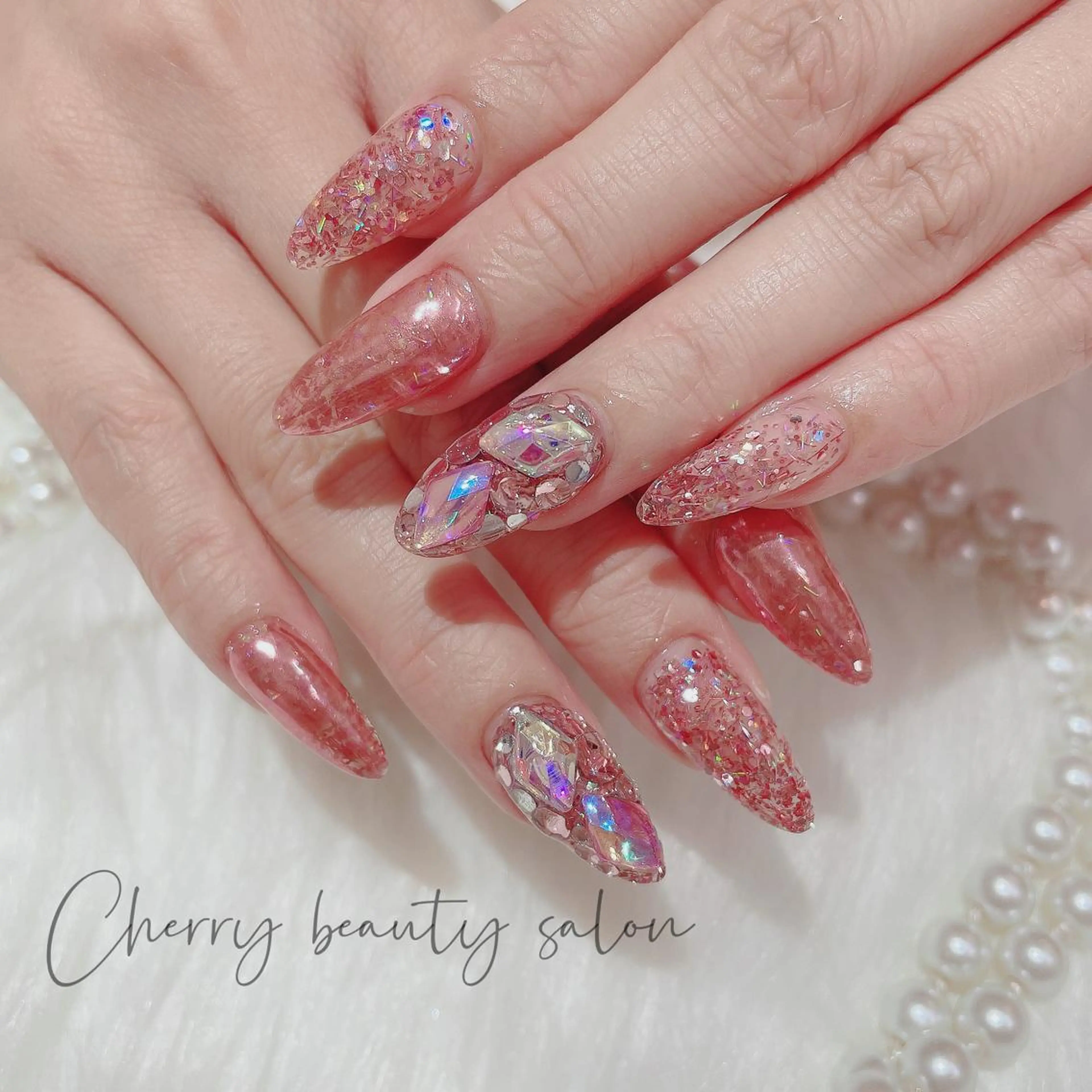 ネイル SAKURA 🍒のネイルデザイン