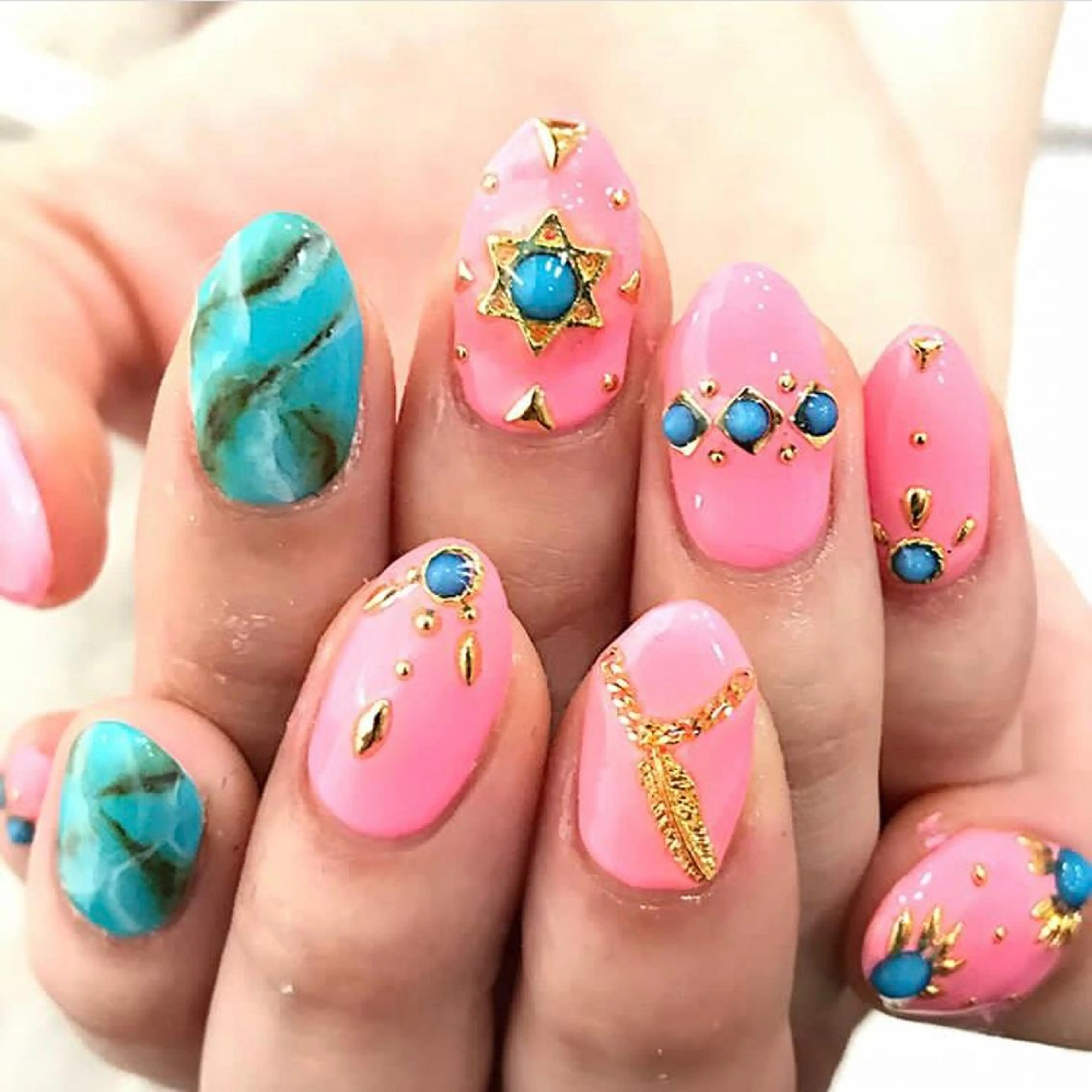 ネイル 渋谷ビュレネイル Kaoruのネイルデザイン