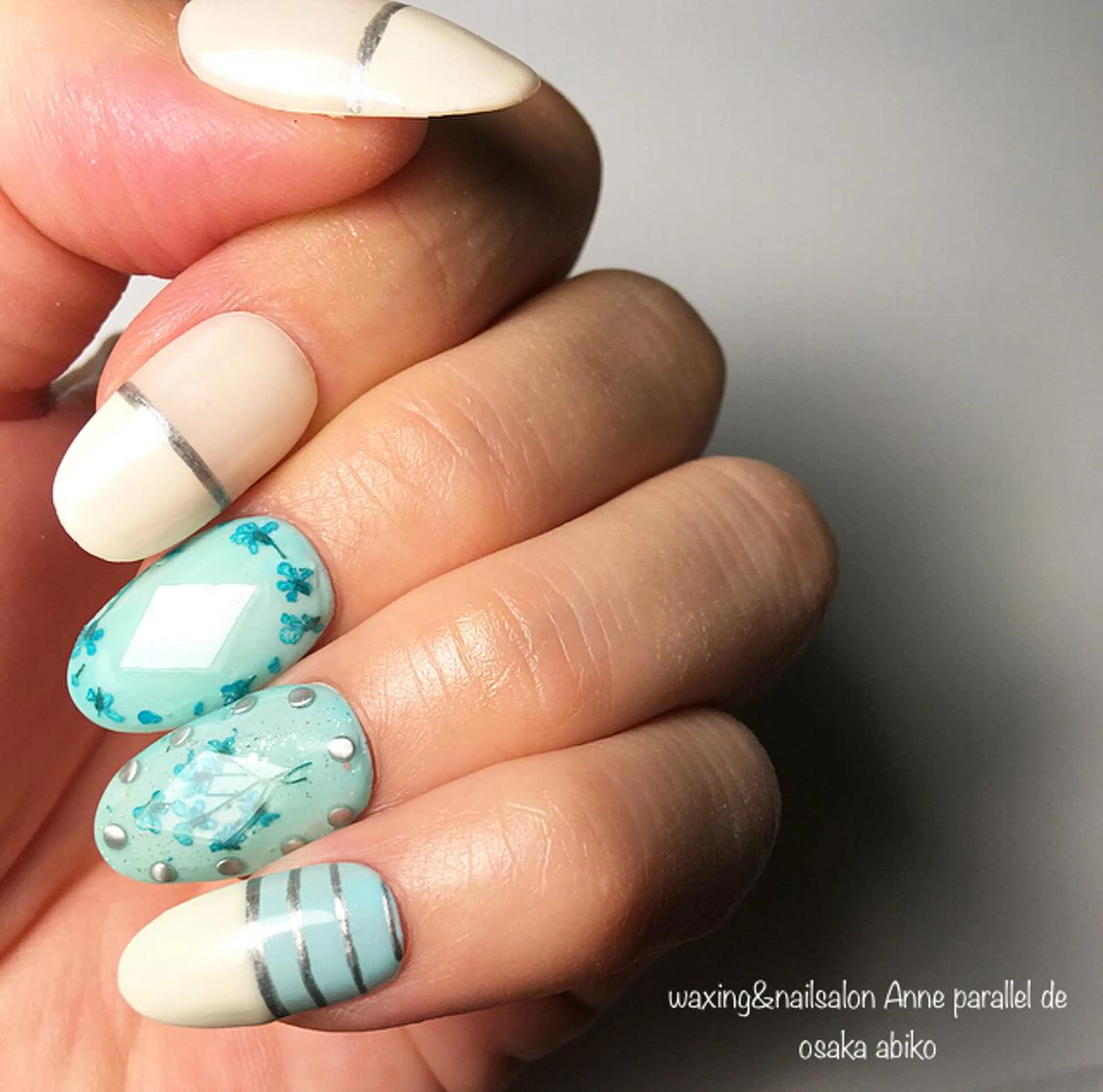 ネイル 中村 翠のネイルデザイン