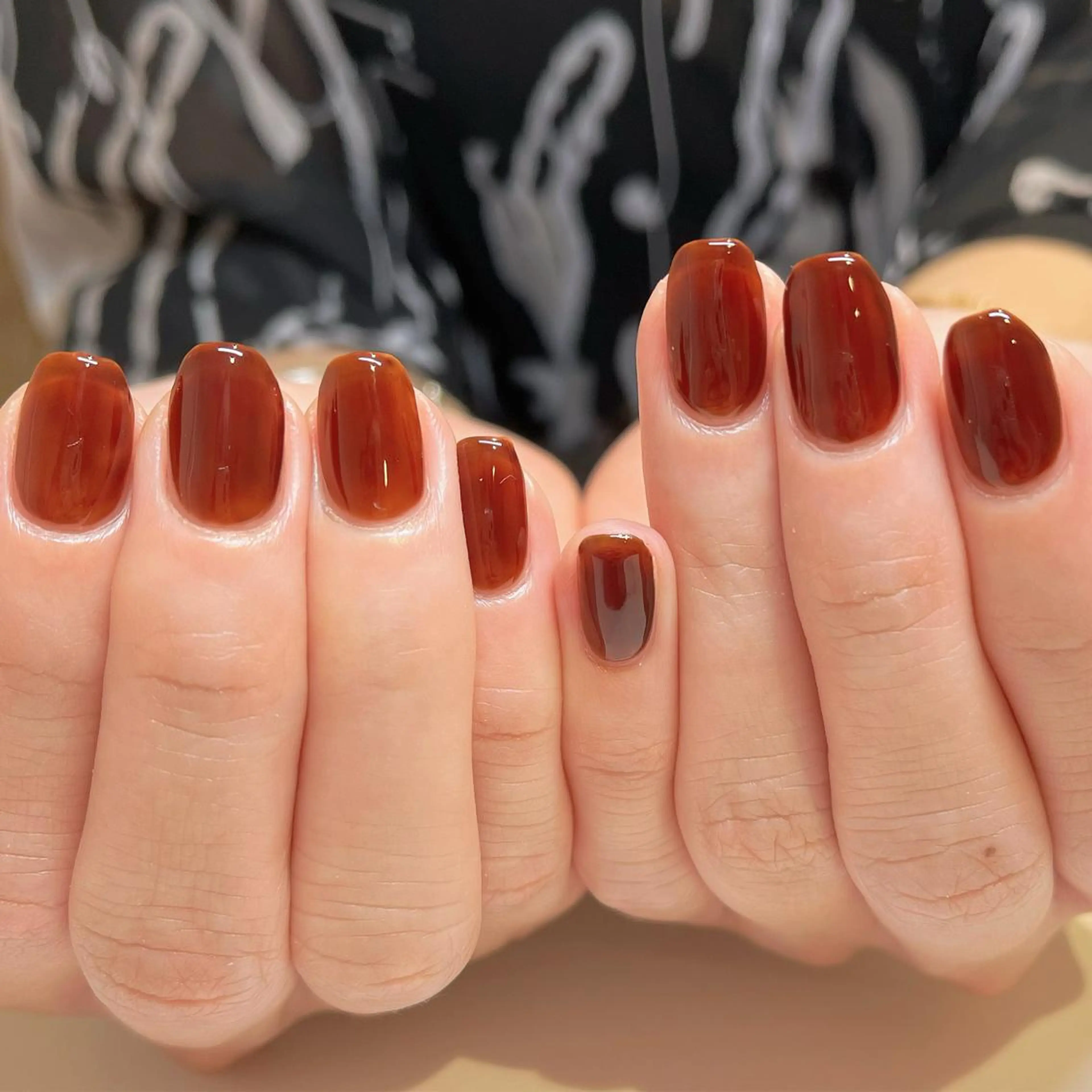 ネイル ハンドネイル 内田 里穂のネイルデザイン