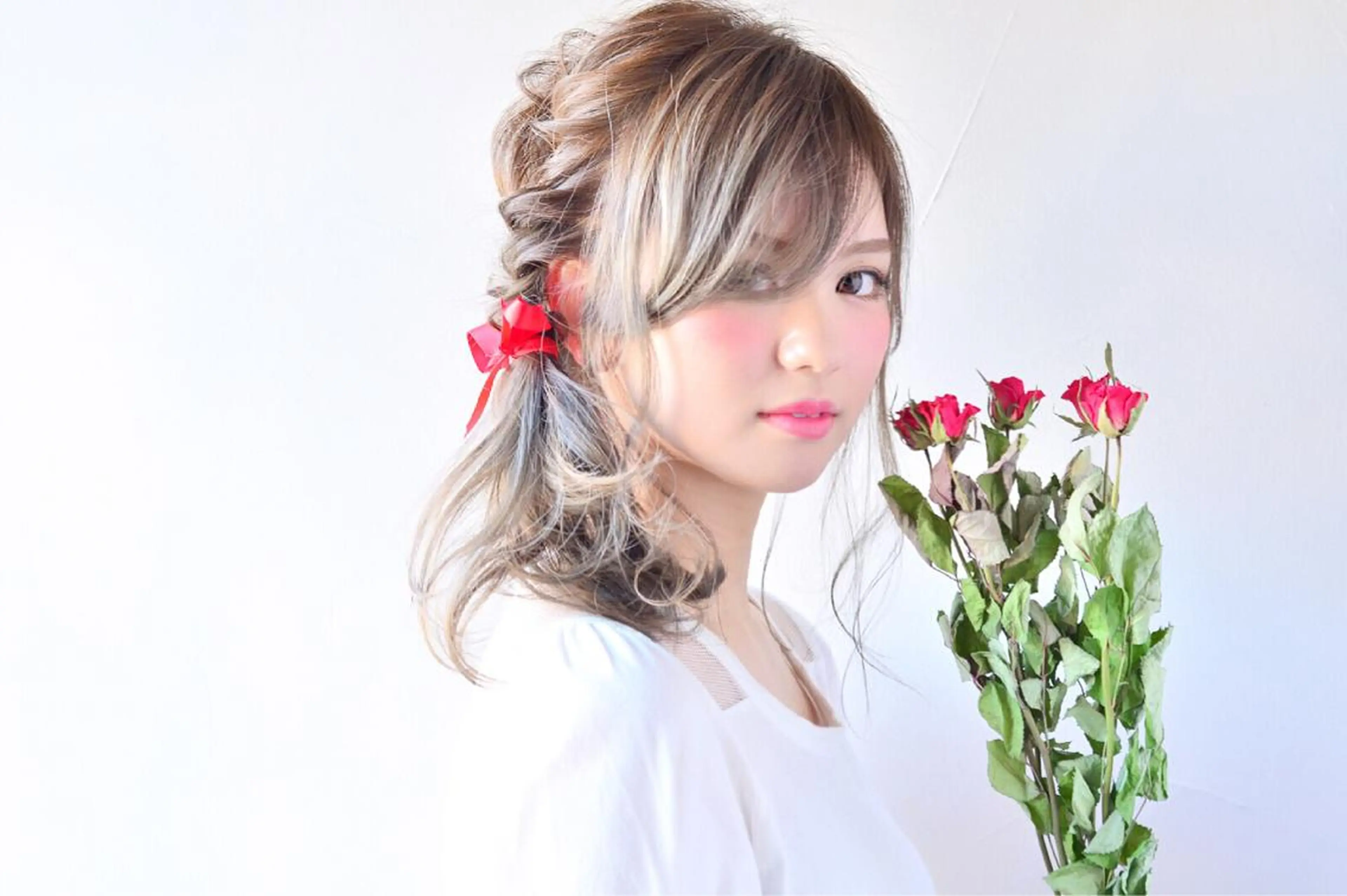 ミディアム セミロング ロング カラー パーマ ヘアアレンジ autre所属・大久保 ひでなりのヘアスタイル