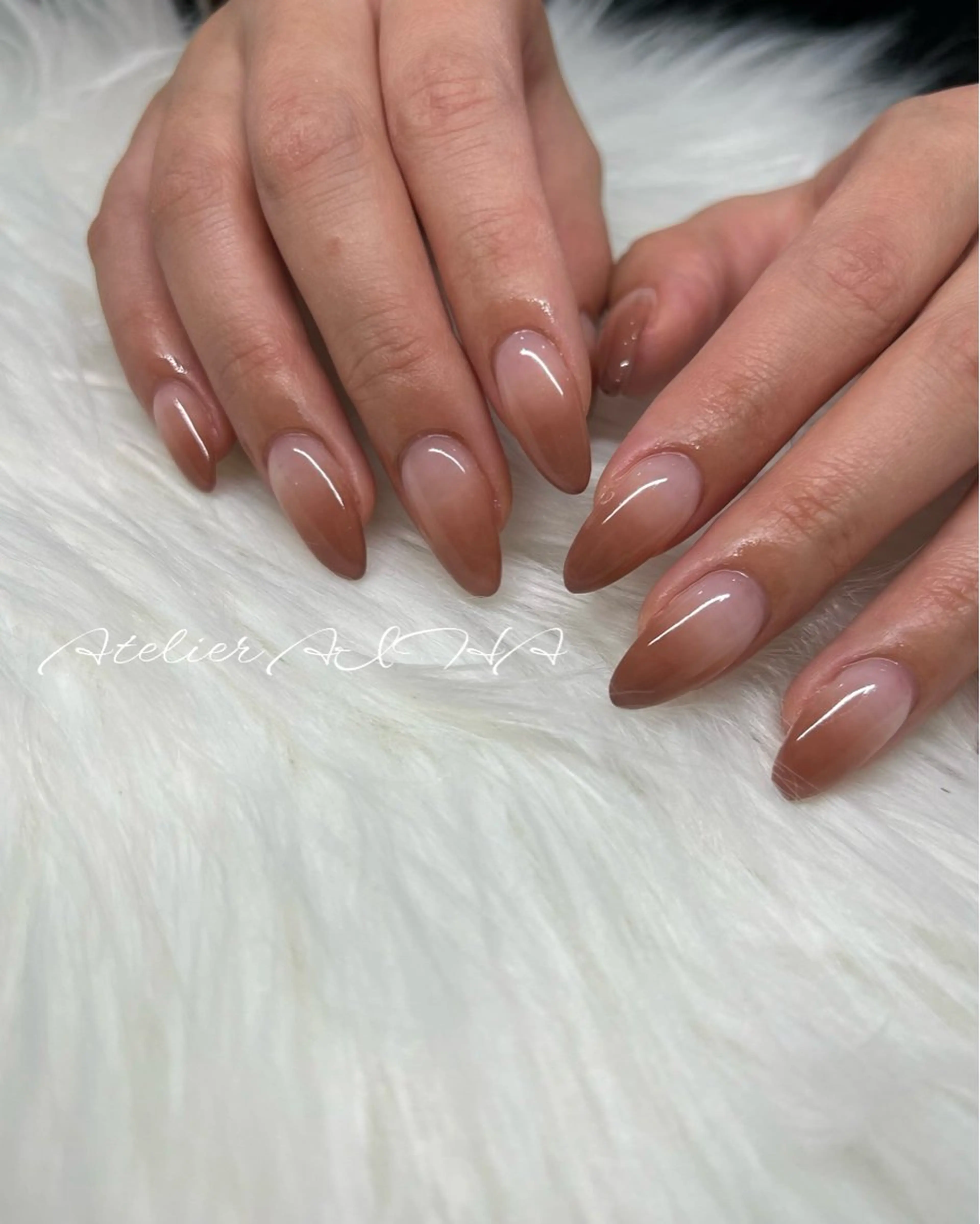 ミディアム アトリエAIHA所属・アトリエAIHA★ フィルイン推奨サロンのネイルデザイン