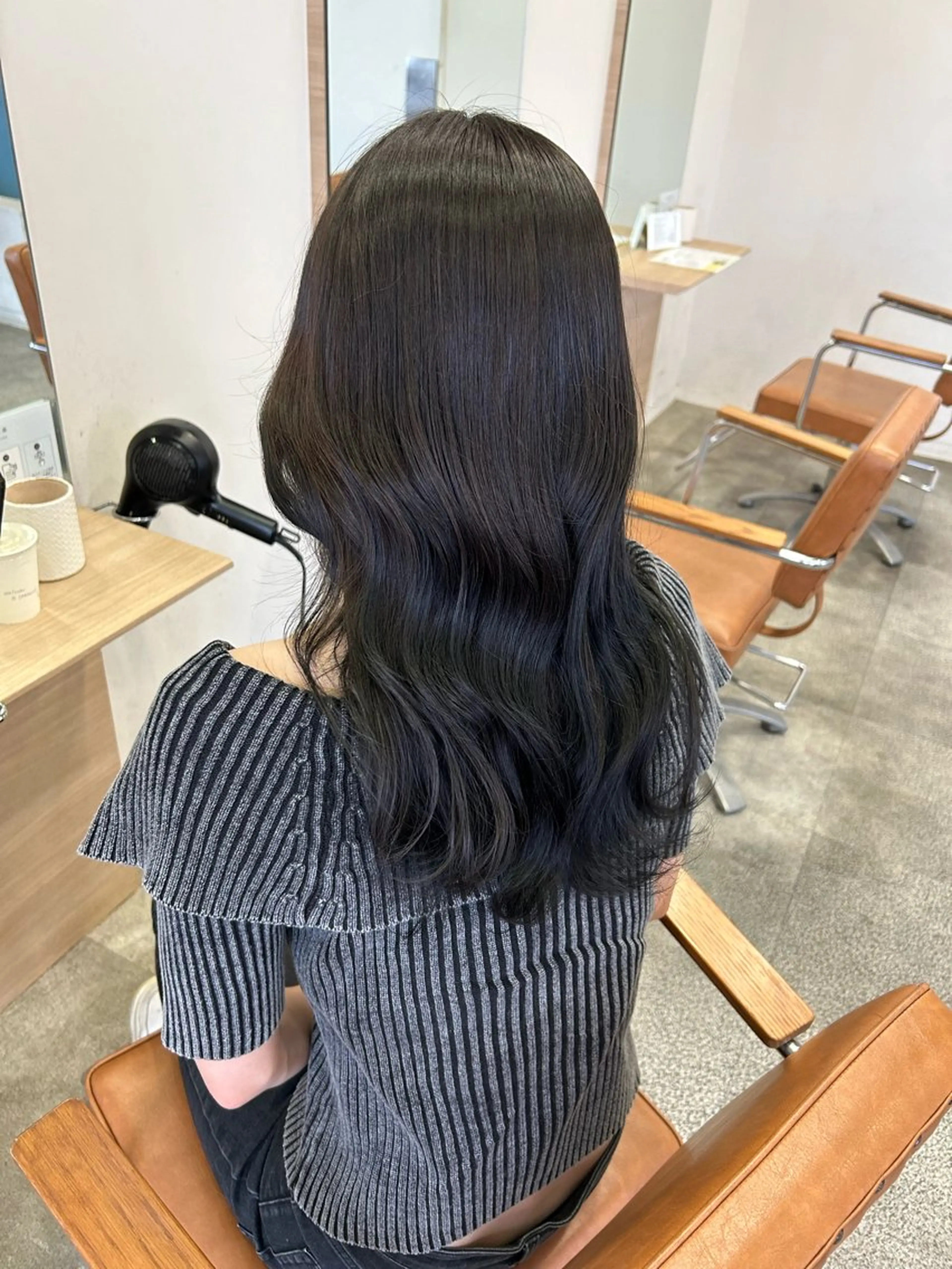 セミロング ヘアカラー チナツ/透明感カラー /酸性縮毛のヘアスタイル