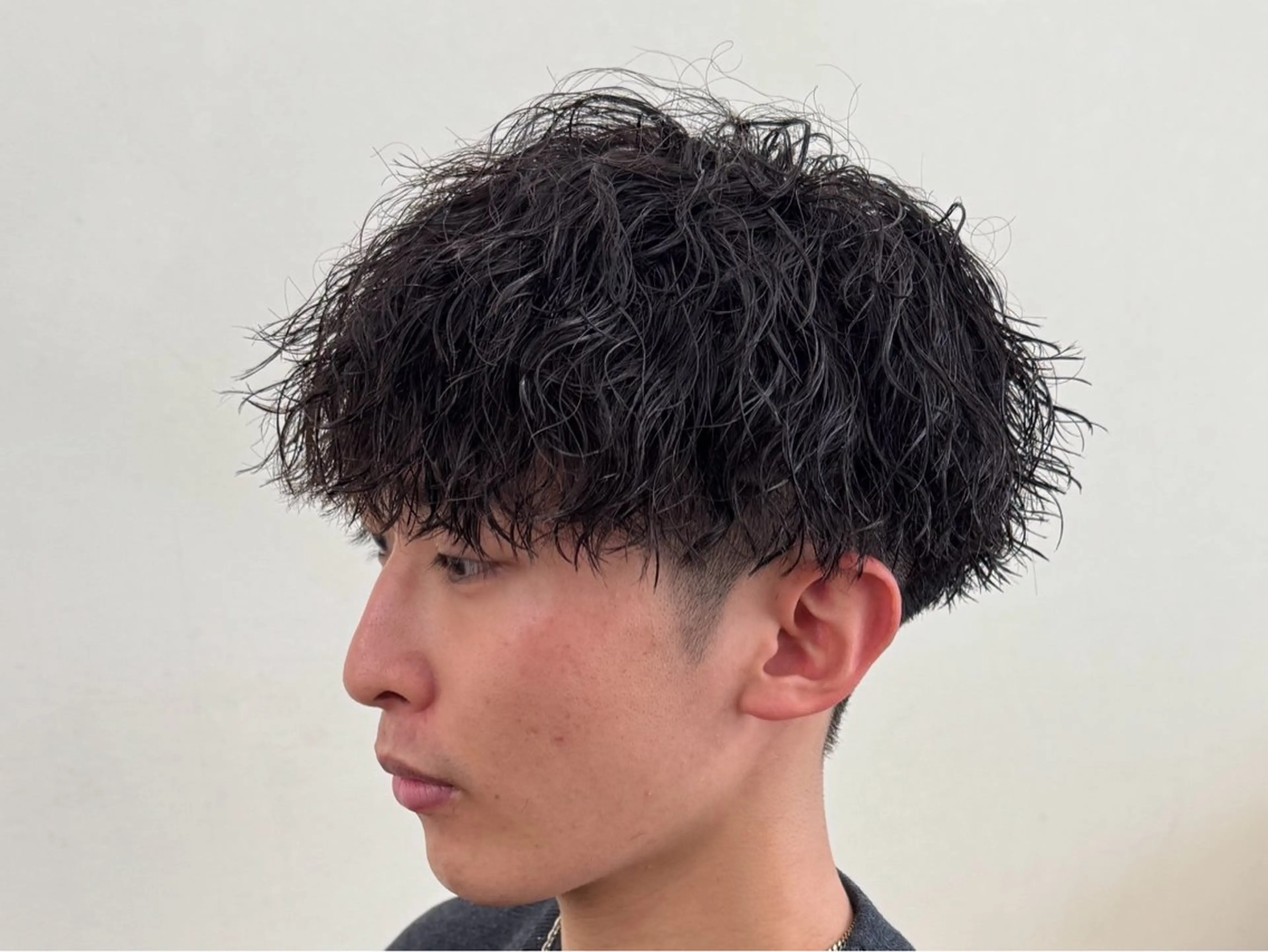 ショート カラー パーマ メンズ メンズ/パーマ/ 京都駅/井上光のヘアスタイル