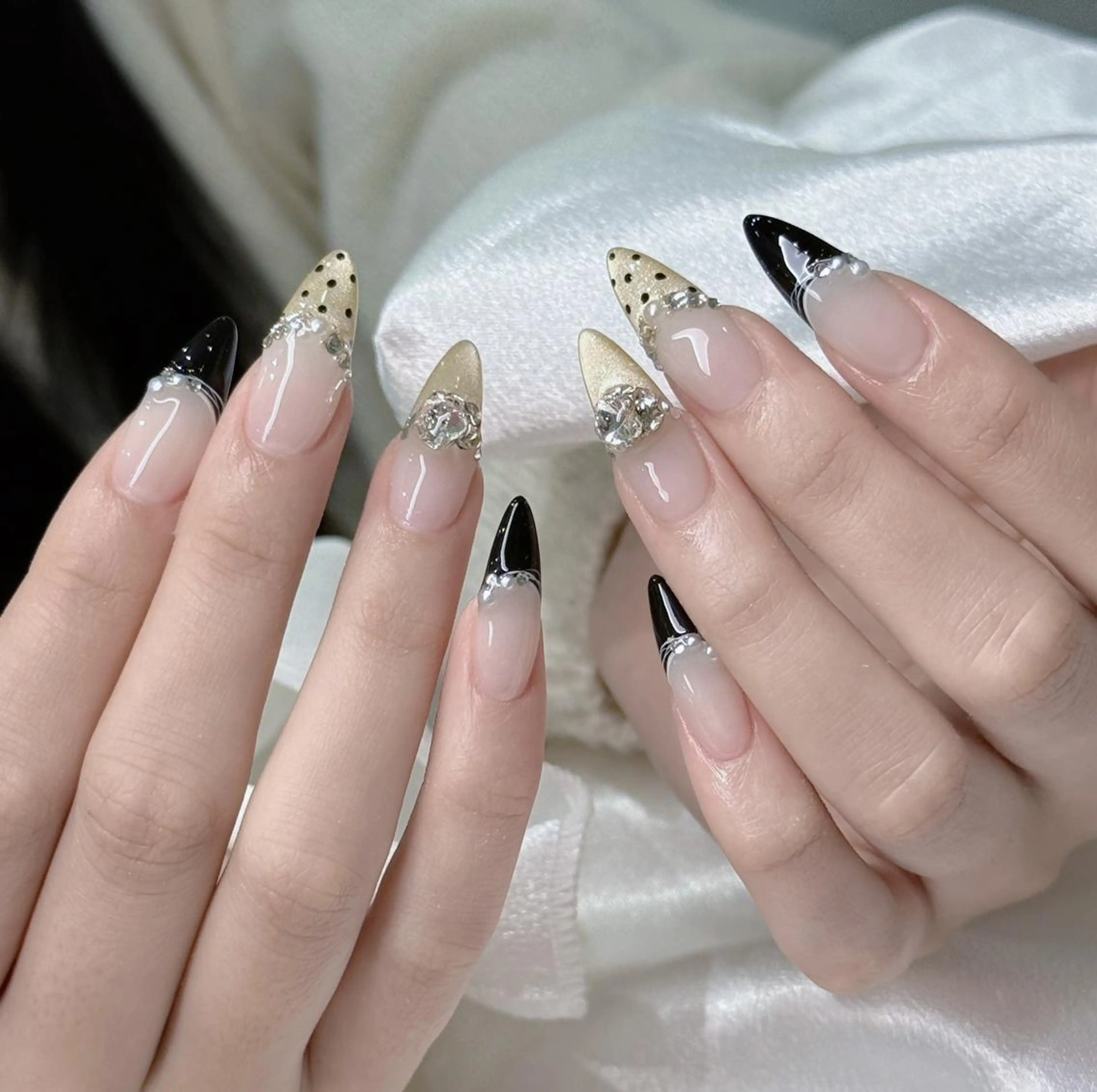 ネイル アートネイル オーロラネイル ブルー チークネイル フットネイル NAILS168 チップ長さ出し専門店のネイルデザイン