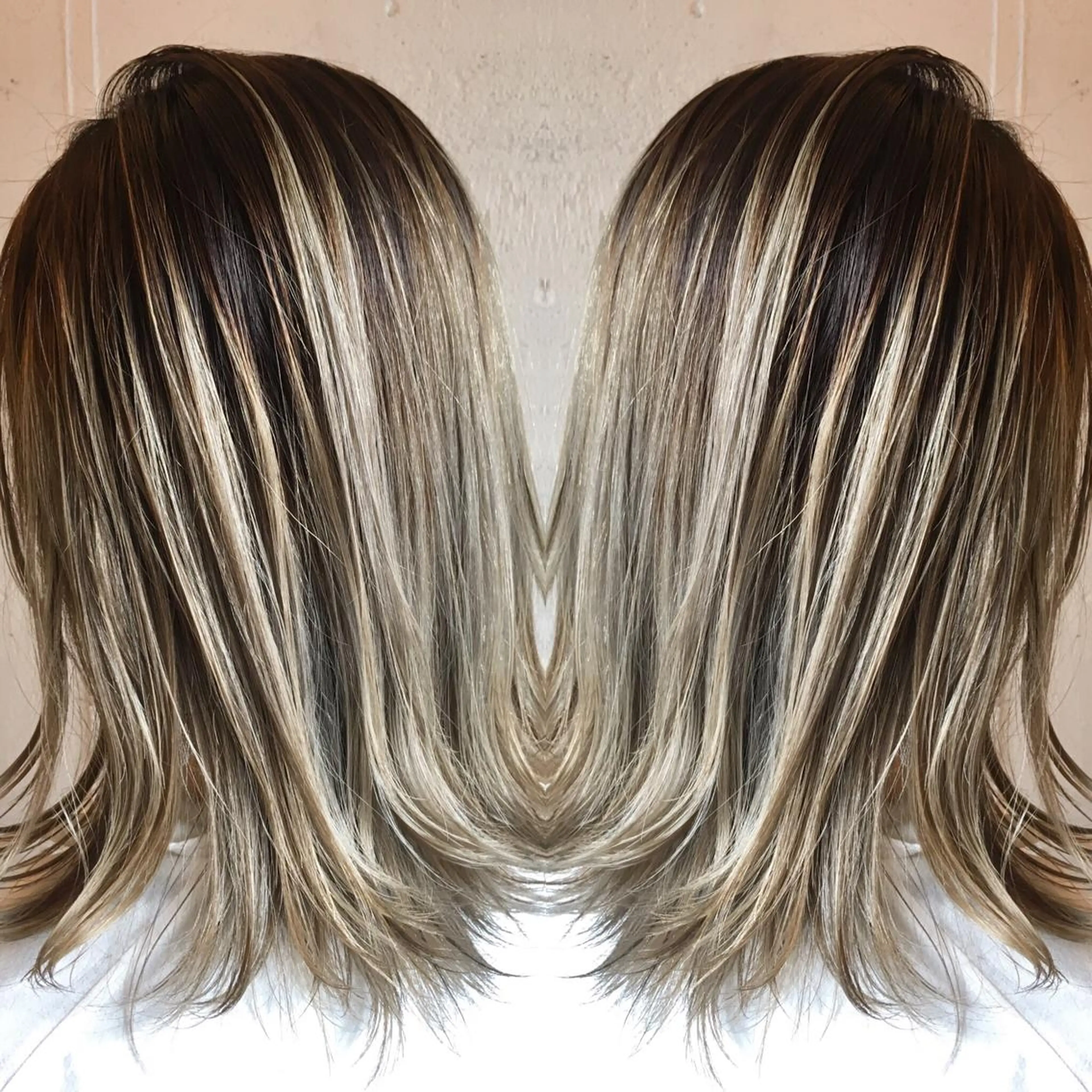 ミディアム カラー バレイヤージュ ベージュカラー ブリーチ ケアブリーチ ホワイトベージュ カット ヘアカラー トリートメント 💈平島 拓也💈のヘアスタイル