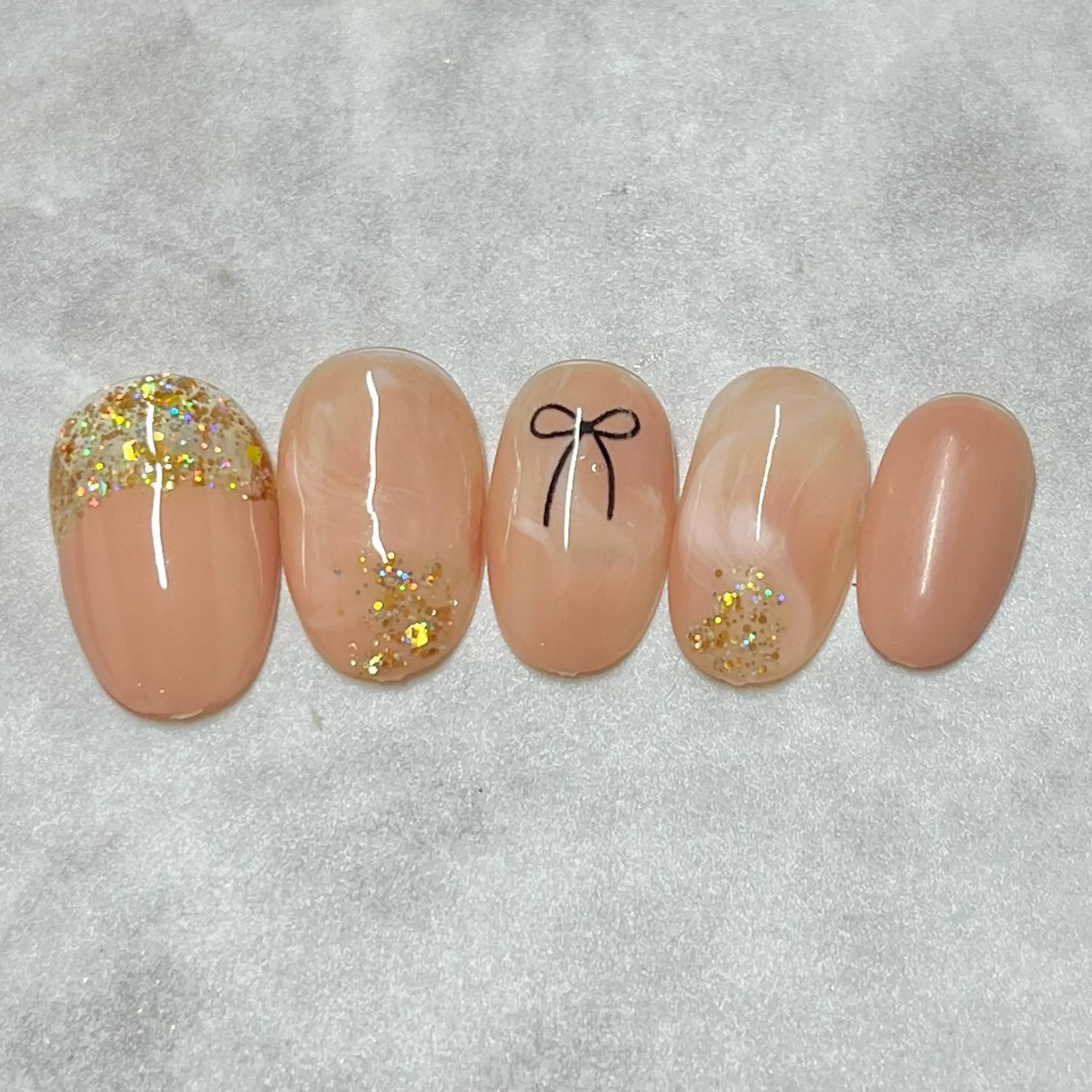 ネイル nail.u所属・テルイ ユウのネイルデザイン