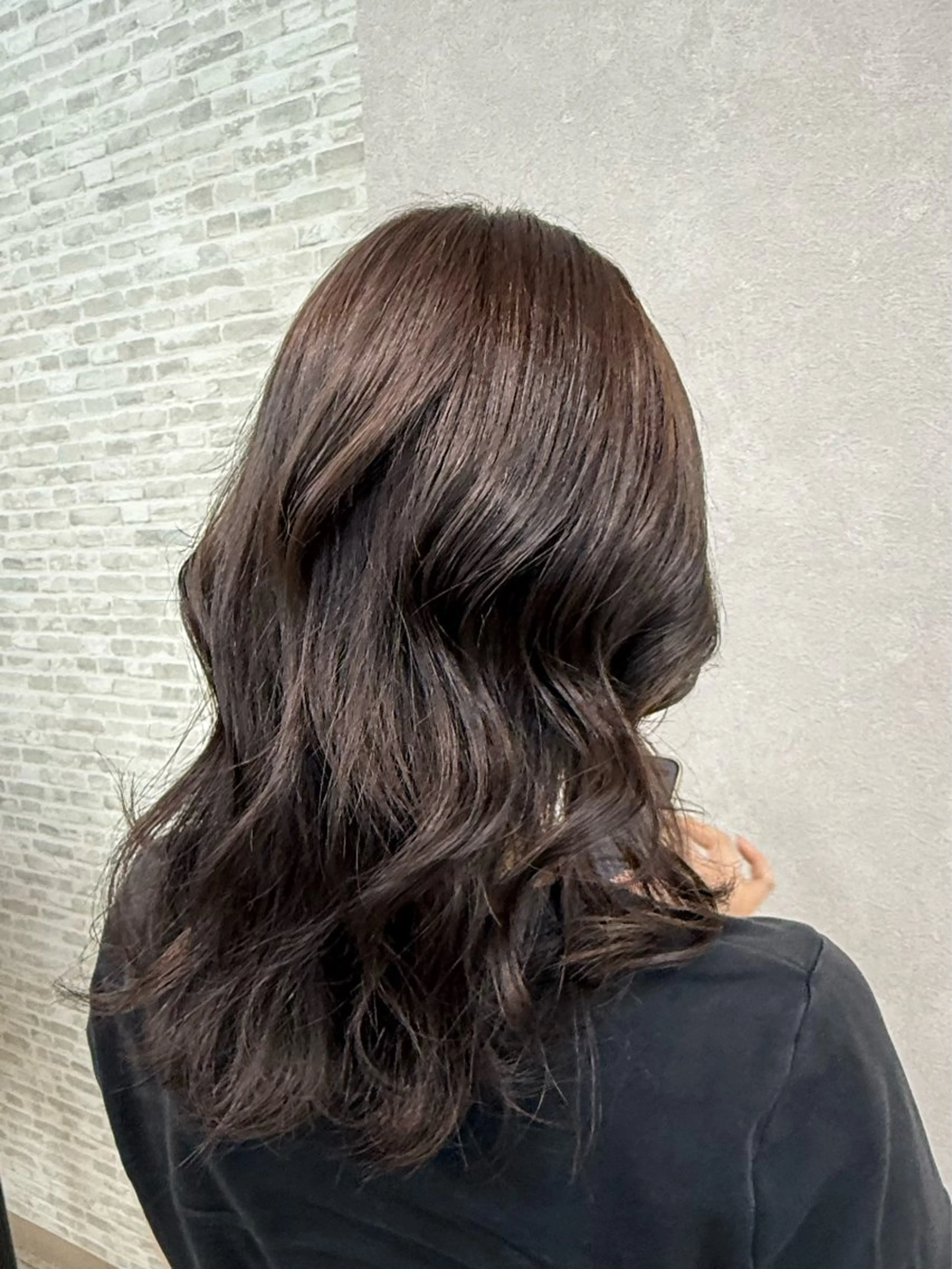 カラー ブラウンカラー 石井 ゆり彩のヘアスタイル