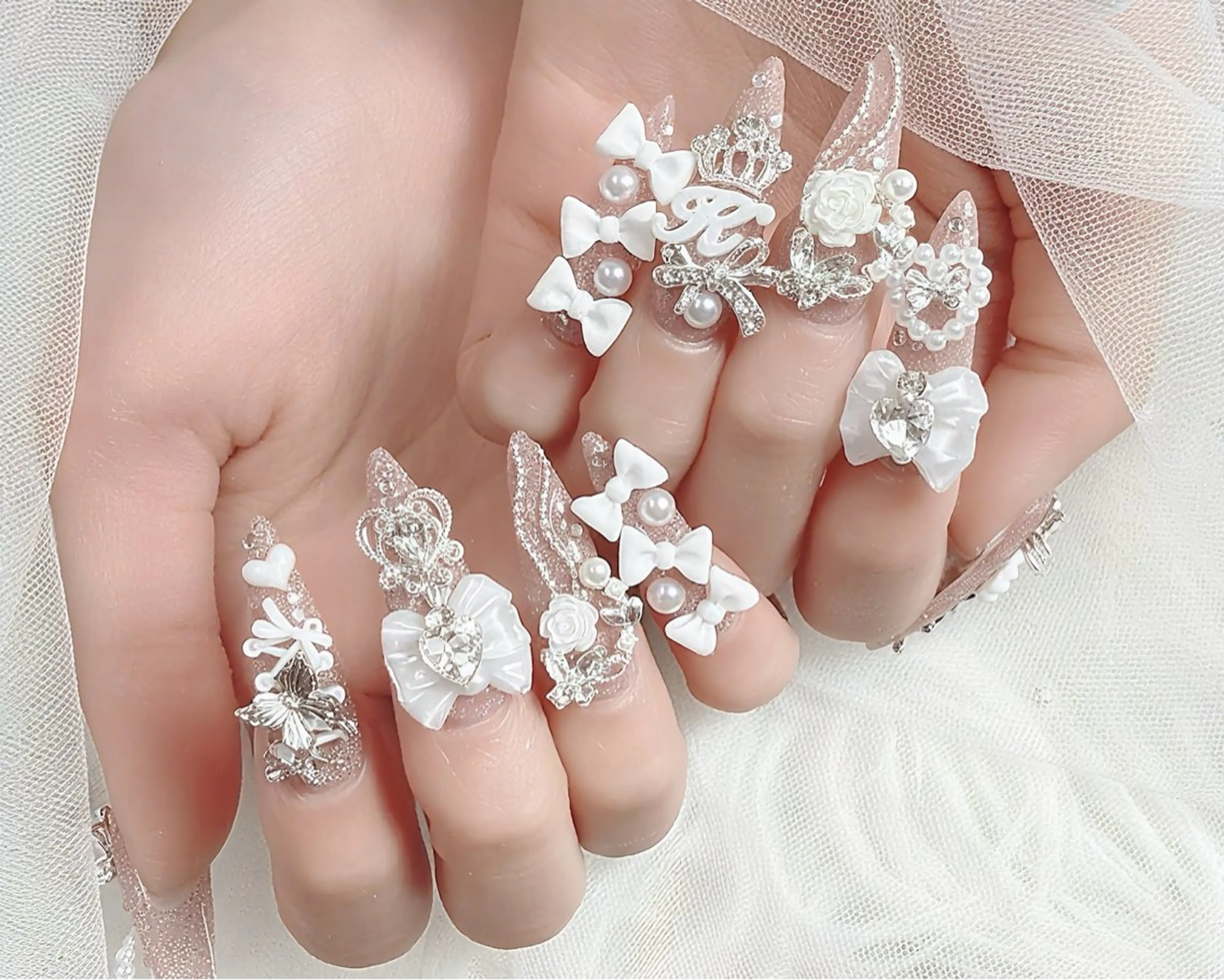 ネイル フラッシュネイル リボン ハンドネイル ハンドケア Gote Kawa nail salonのネイルデザイン