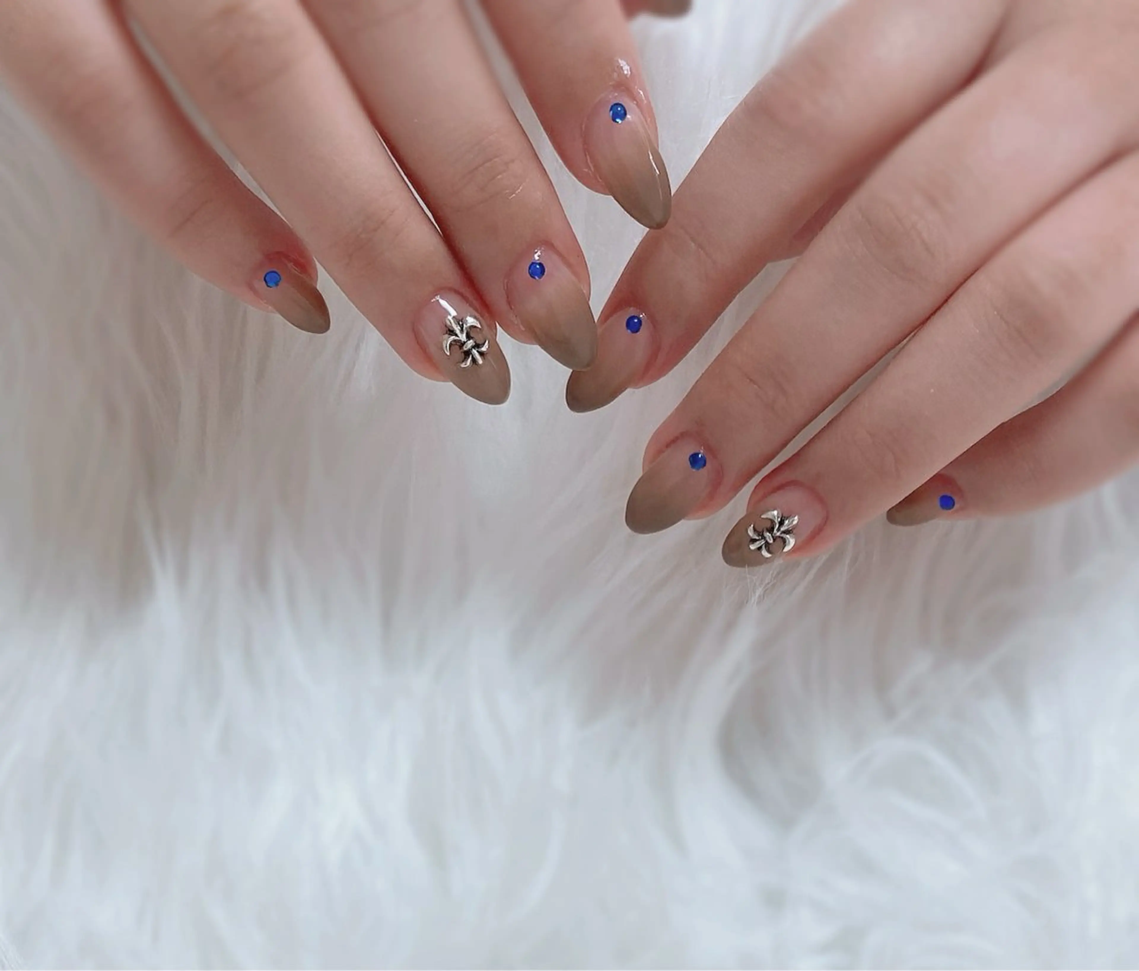 ネイル ESPOIR Ｎのネイルデザイン