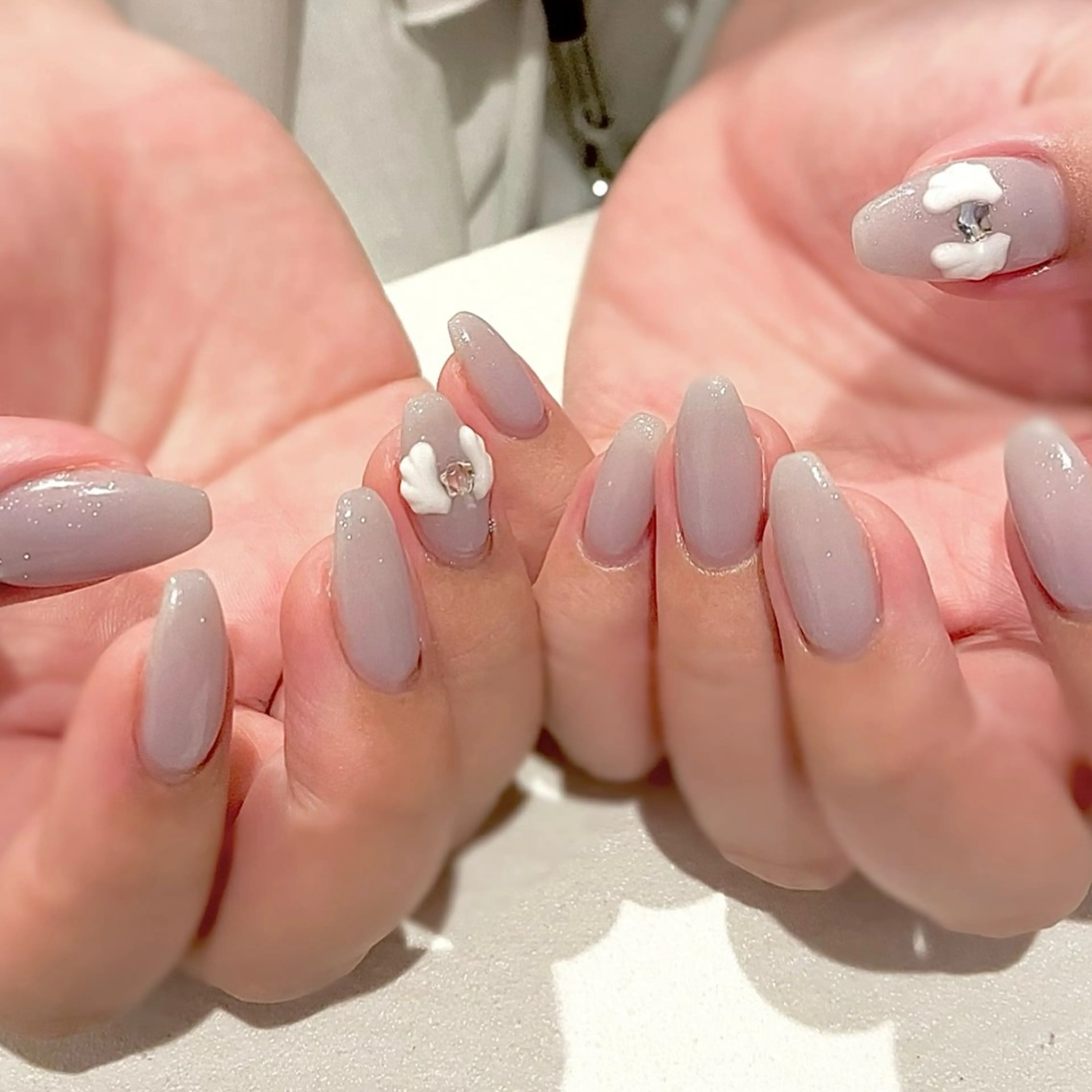 ネイル キラキラネイル ハンドネイル moufu.nail /sayaka 本町のネイルデザイン