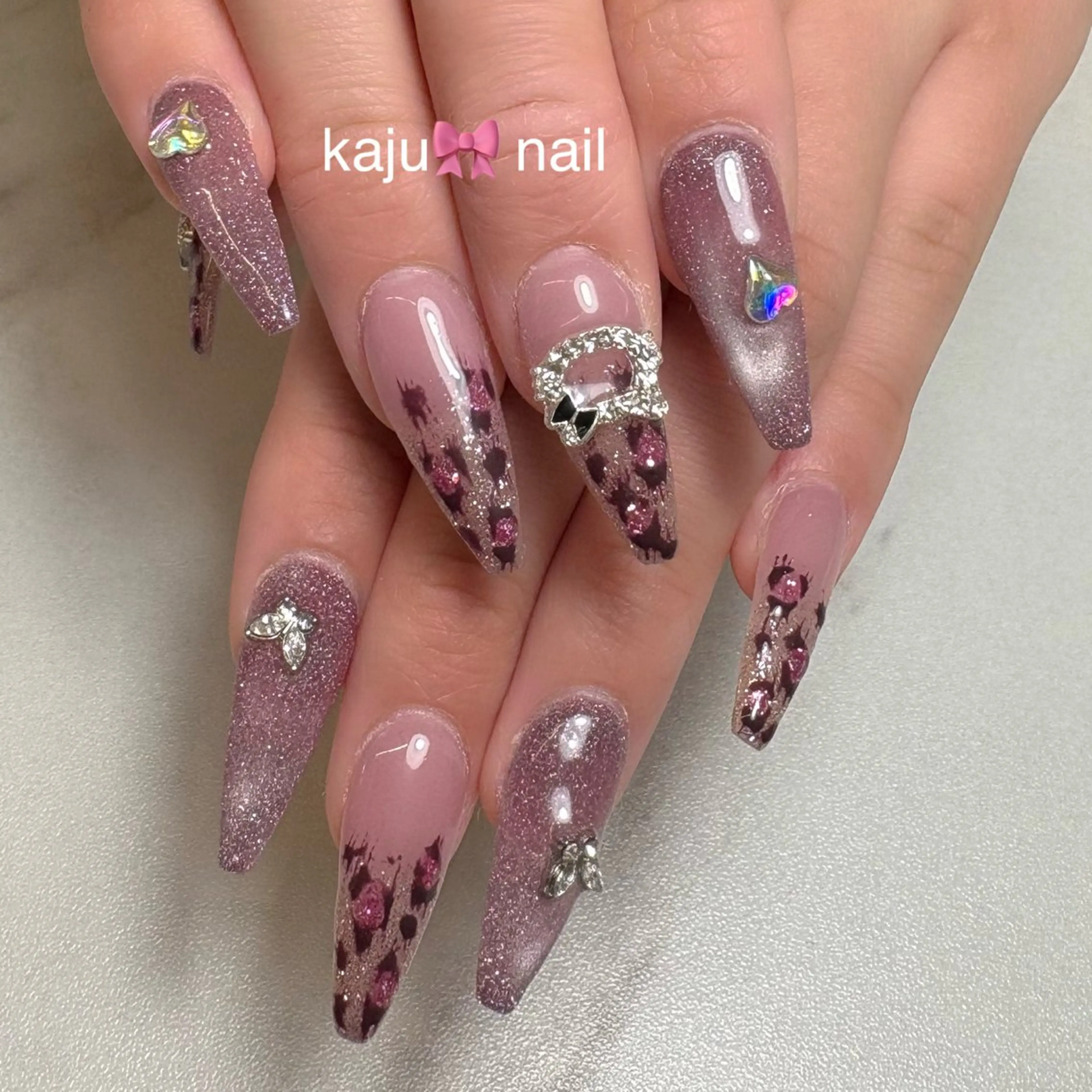 ネイル アニマル柄 Mariris所属・kaju🎀nail 堺筋本町 / 心斎橋のネイルデザイン