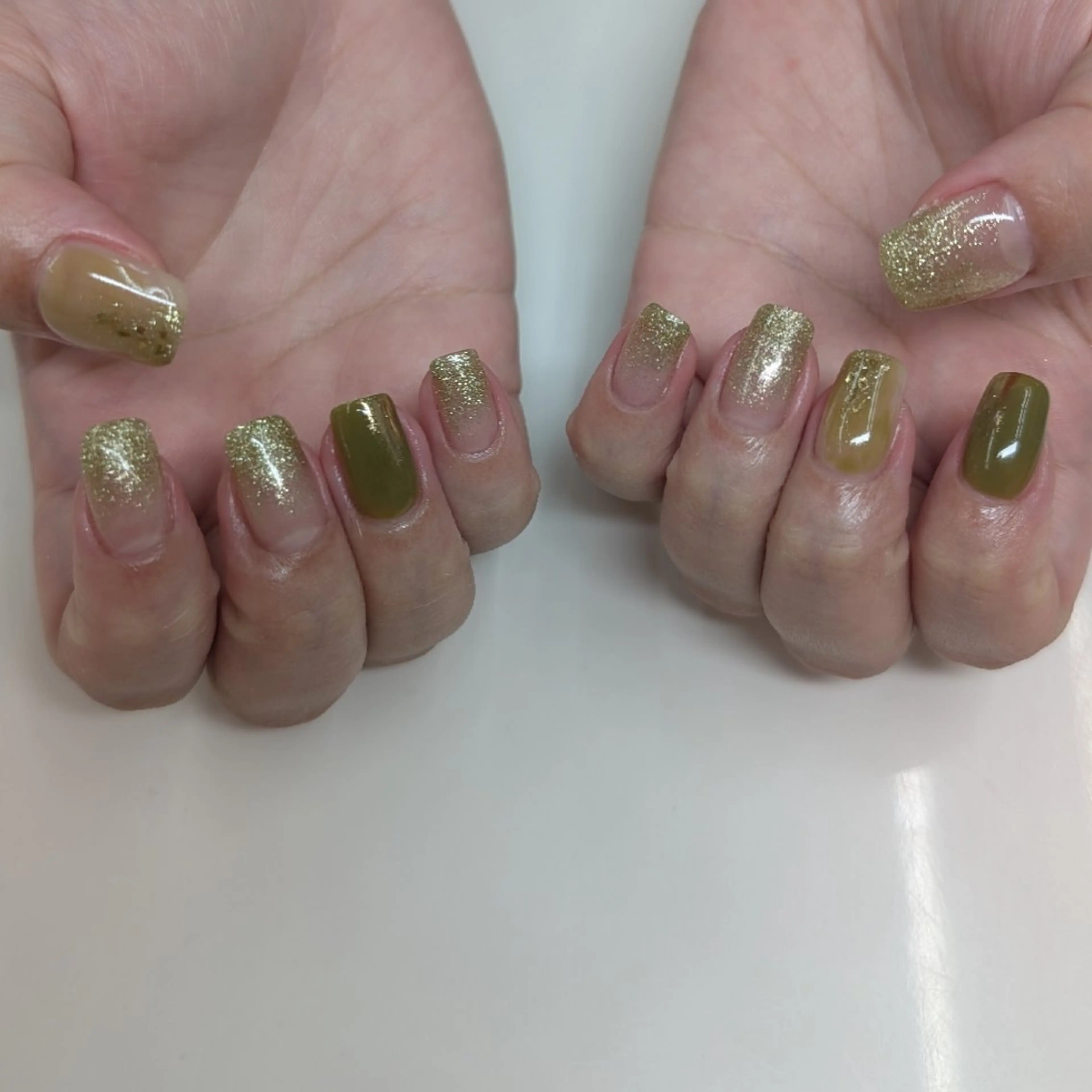 ネイル ハンドネイル ネイルサロン Amie　〜アミ〜所属・Satou .Cのネイルデザイン