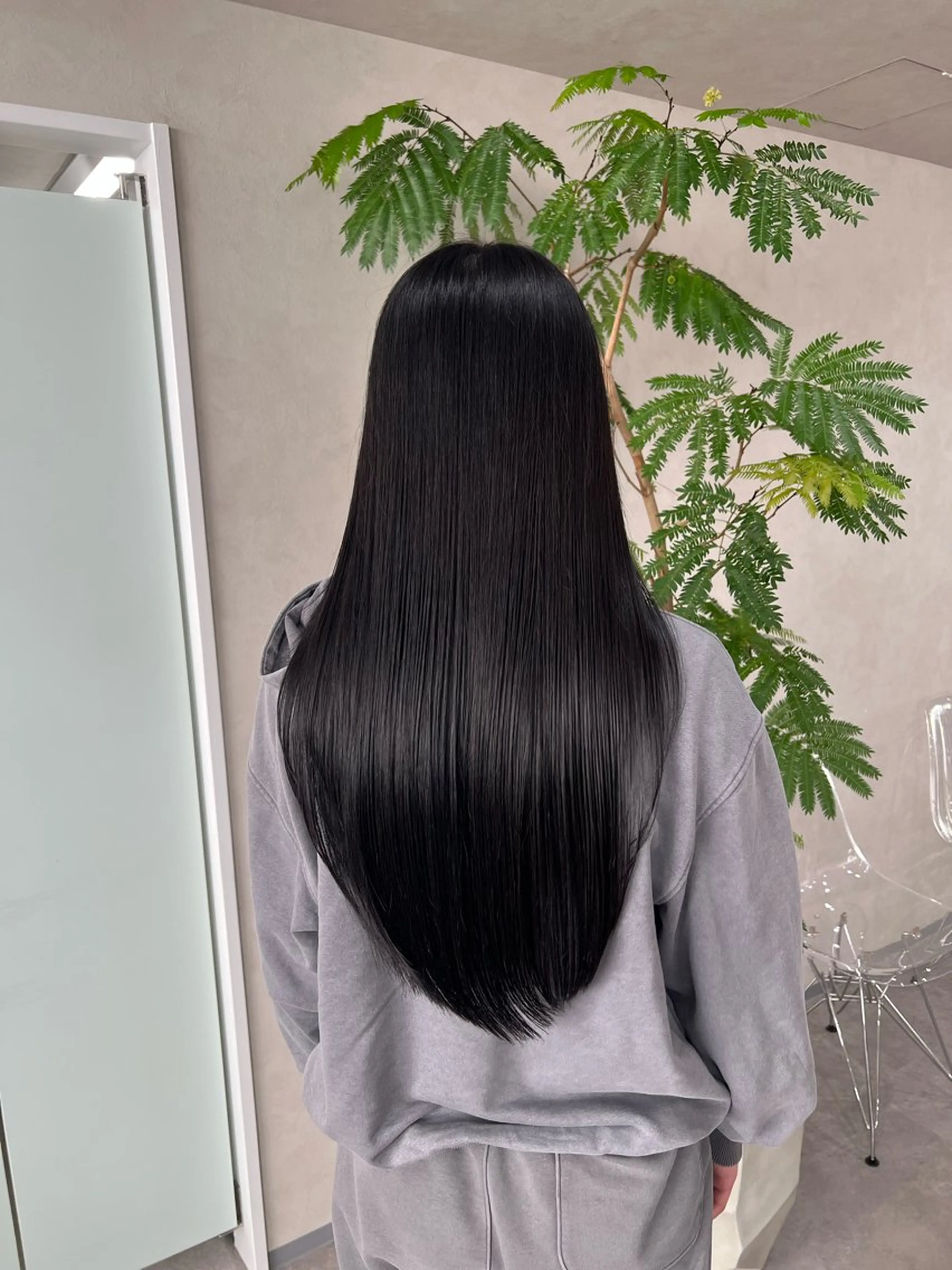 ロング 顔まわりレイヤー レイヤーカット カット ヘアカラー トリートメント 艶ボブ🤎暖色カラー 縮毛矯正/メンズ💈のヘアスタイル