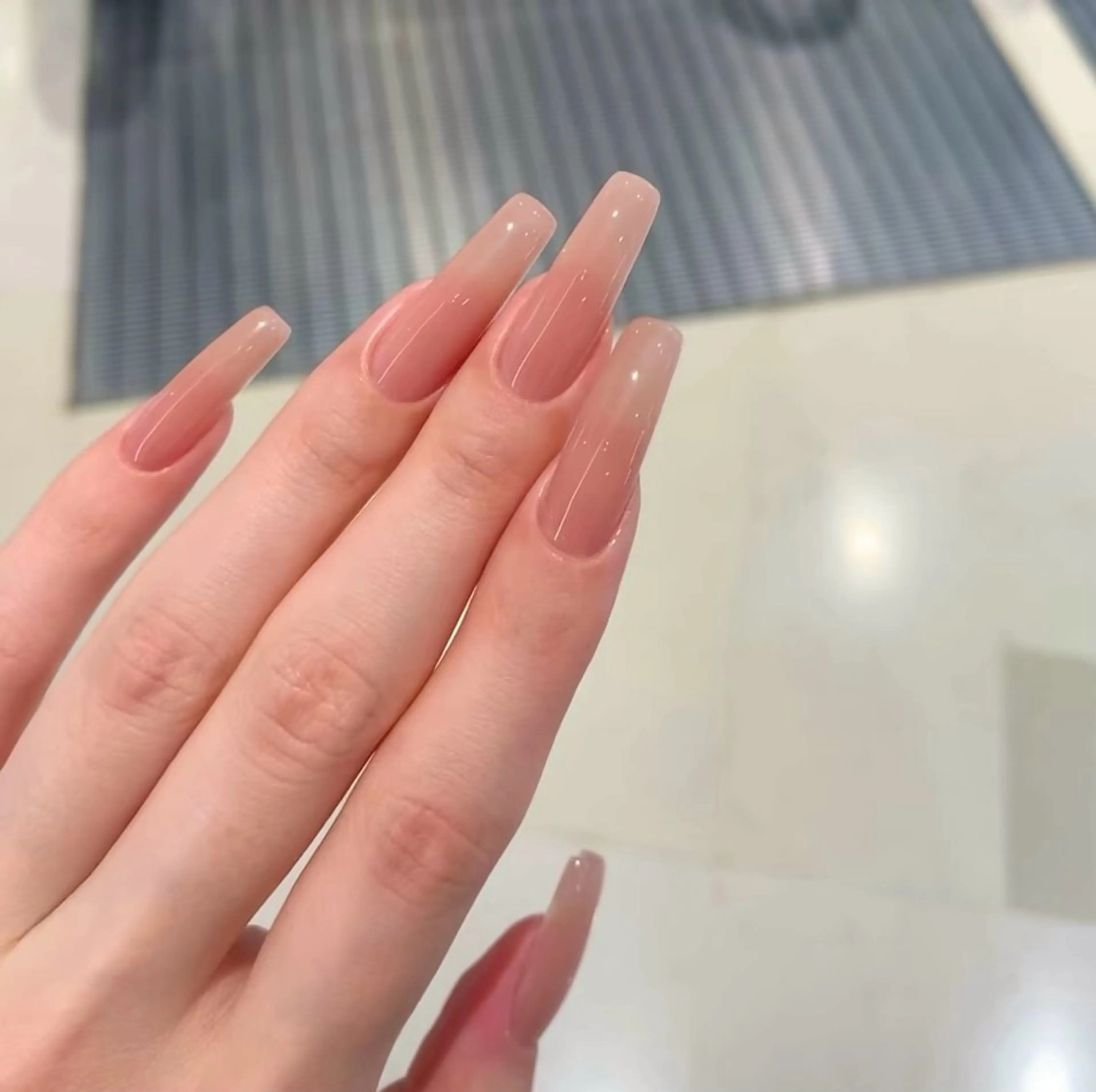 ネイル チークネイル 長さ出し フレンチネイル ガーリー 韓国ネイル sun nail池袋 モデル募集のネイルデザイン