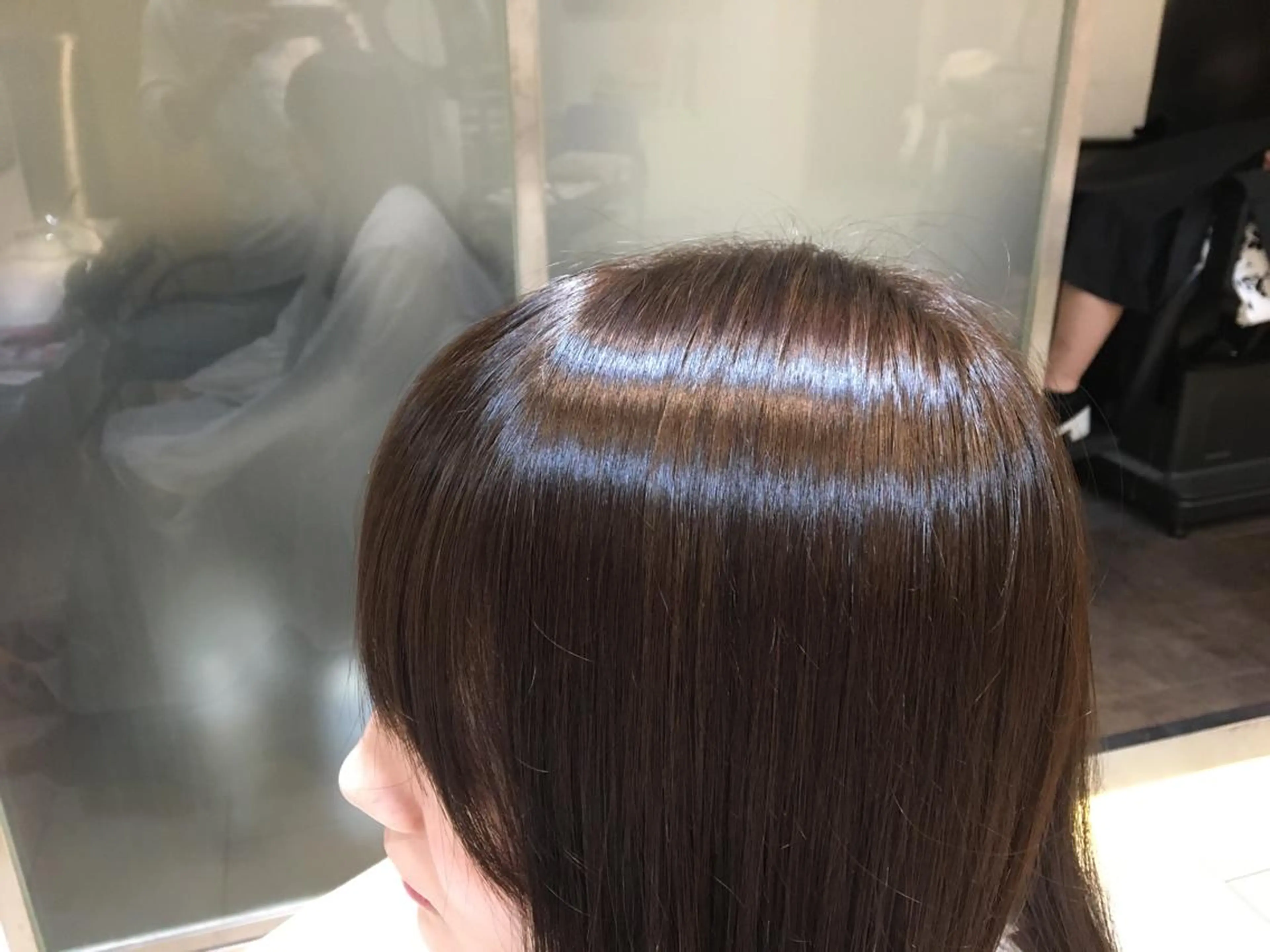 セミロング カラー ブリーチ ブリーチなしカラー セイヤ 艶髪再生師のヘアスタイル