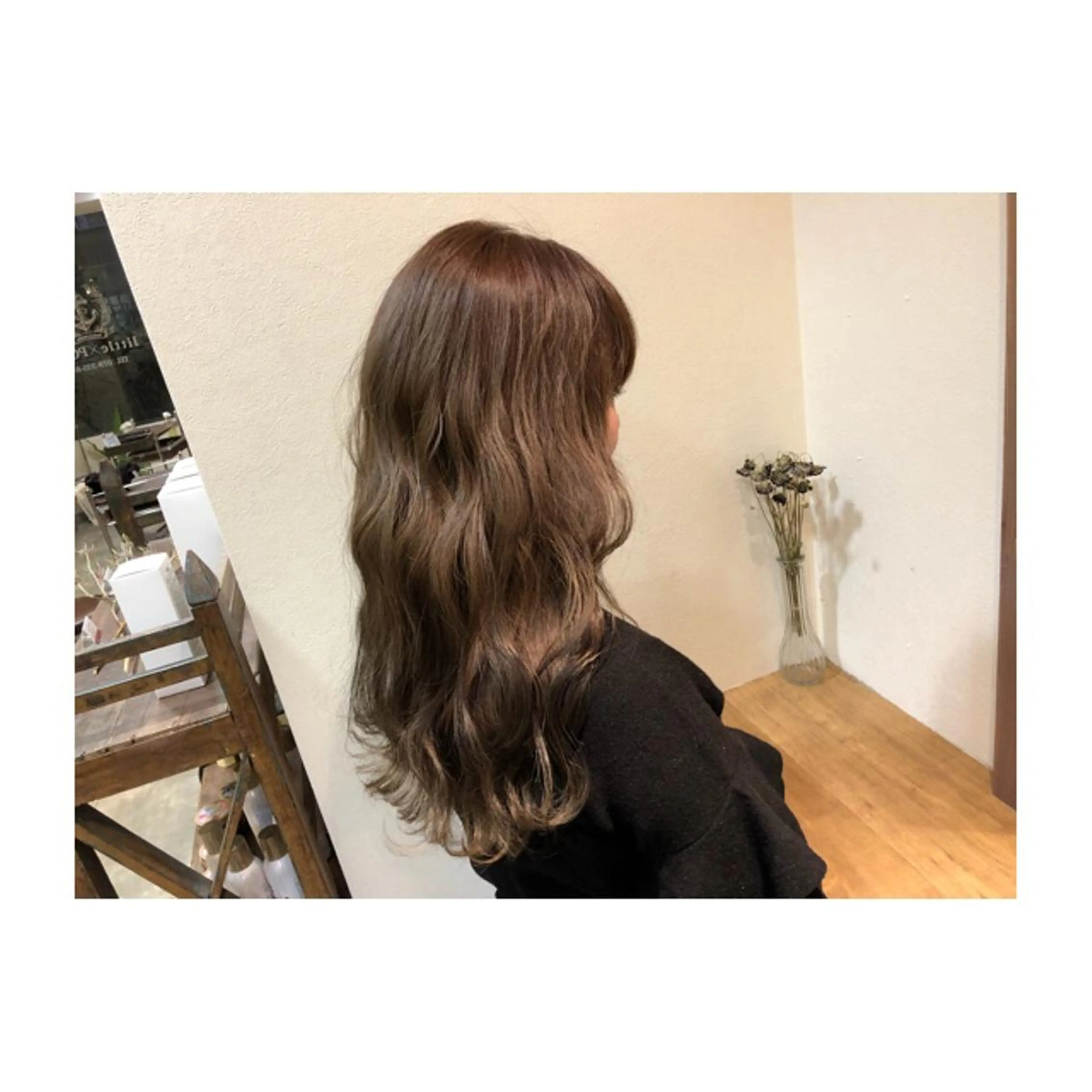 ロング カラー グレージュ little×PORTO sannomiya所属・Topstylist HARUのヘアスタイル
