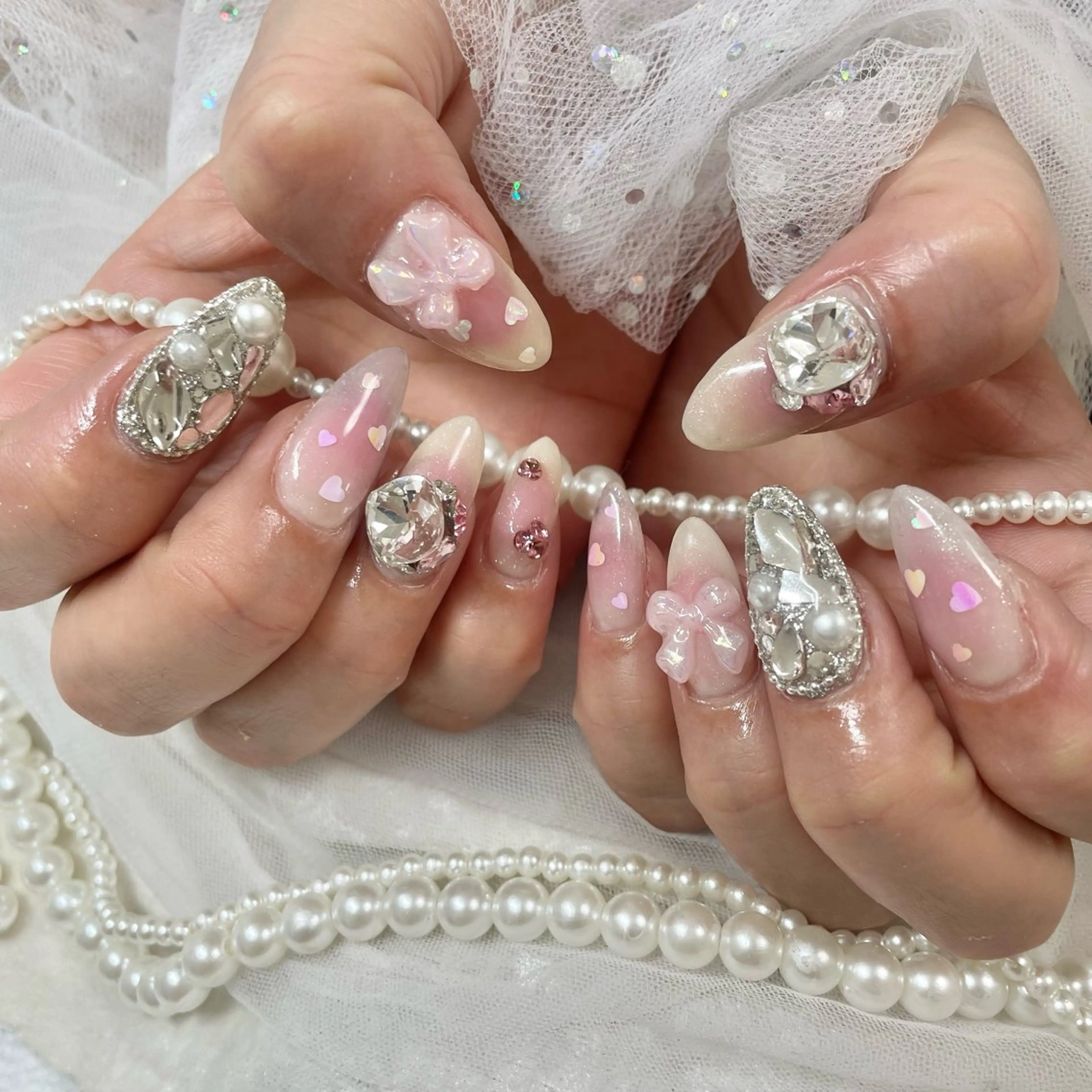 ネイル チークネイル キラキラネイル ハンドネイル フットネイル 🎀AYAKO 🎀中韓ネイルのネイルデザイン