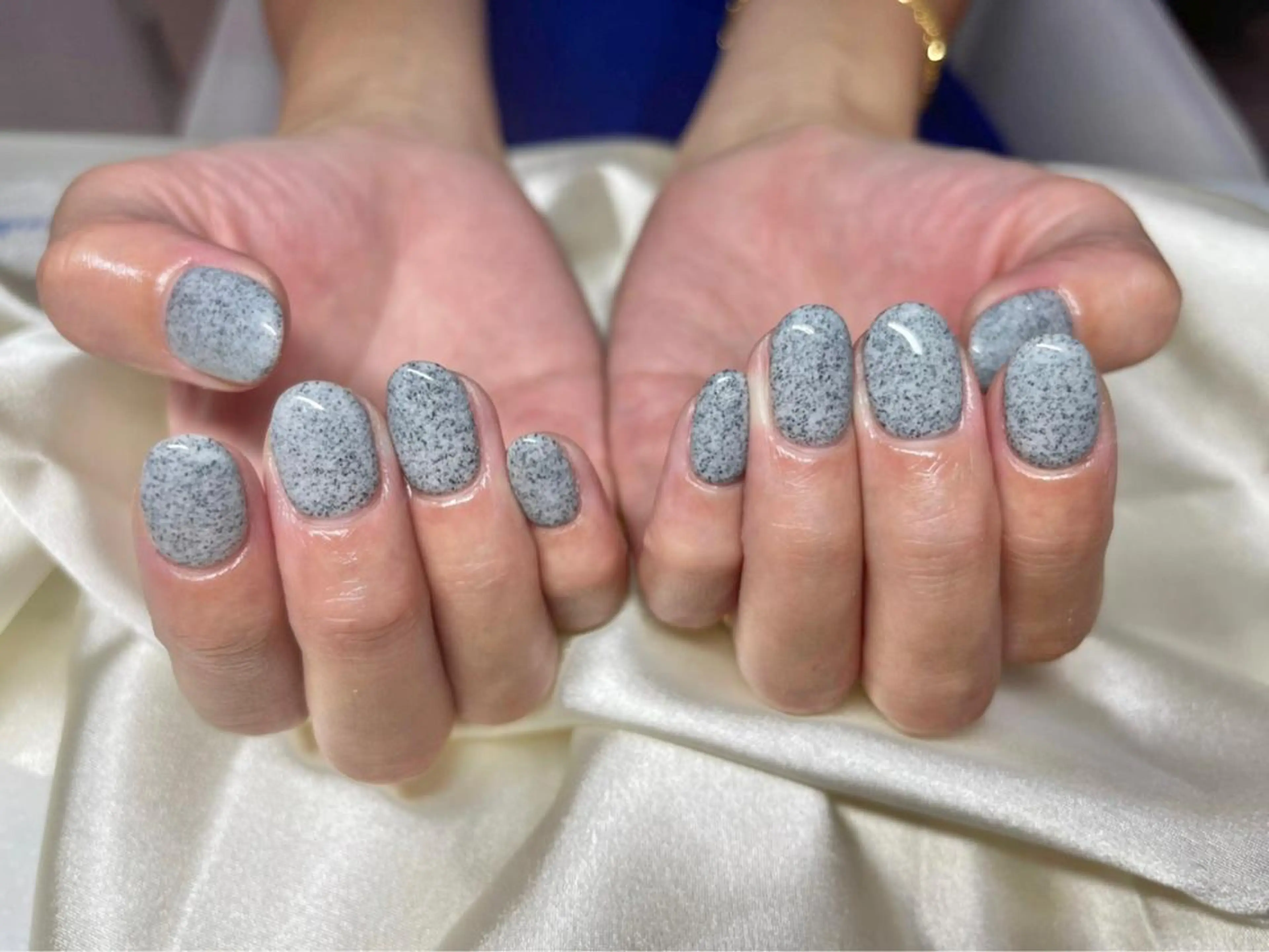 ネイル マツエク・マツパ アイブロウ 眉カラー 韓国風マツエク パリジェンヌラッシュリフト まつげパーマ ワンホンマツエク ハンドネイル Nail&eye Belire 新宿のネイルデザイン