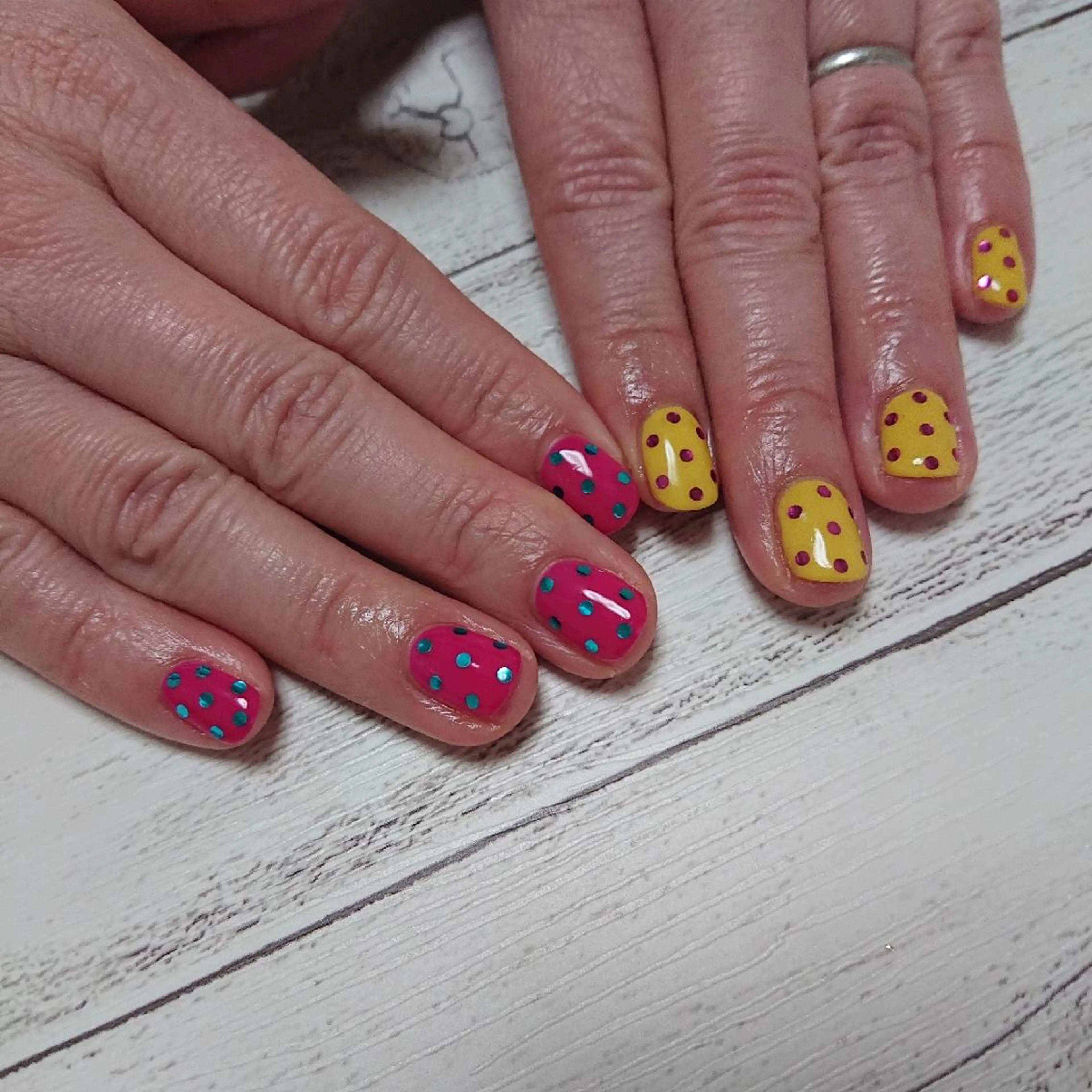 ネイル Mrs Nailのマツエク・マツパデザイン