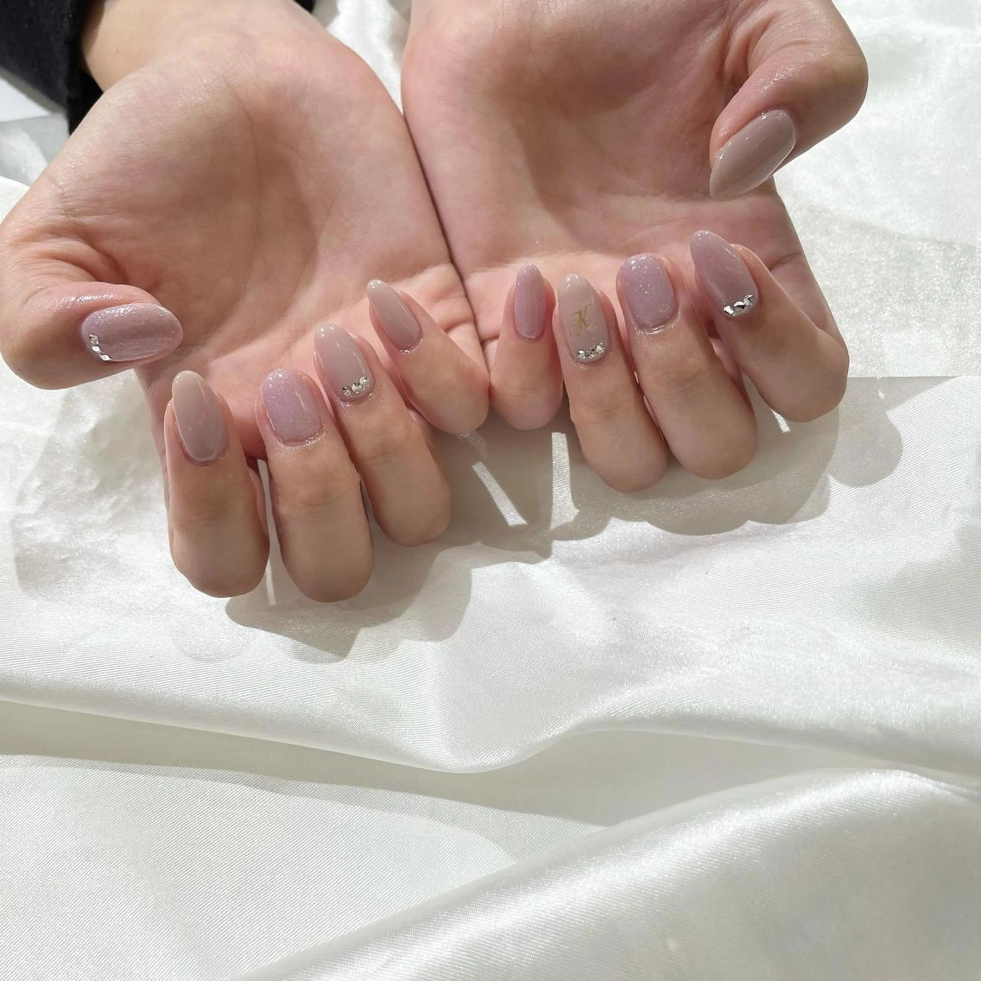 ネイル classic 新横浜所属・山田 暉のネイルデザイン