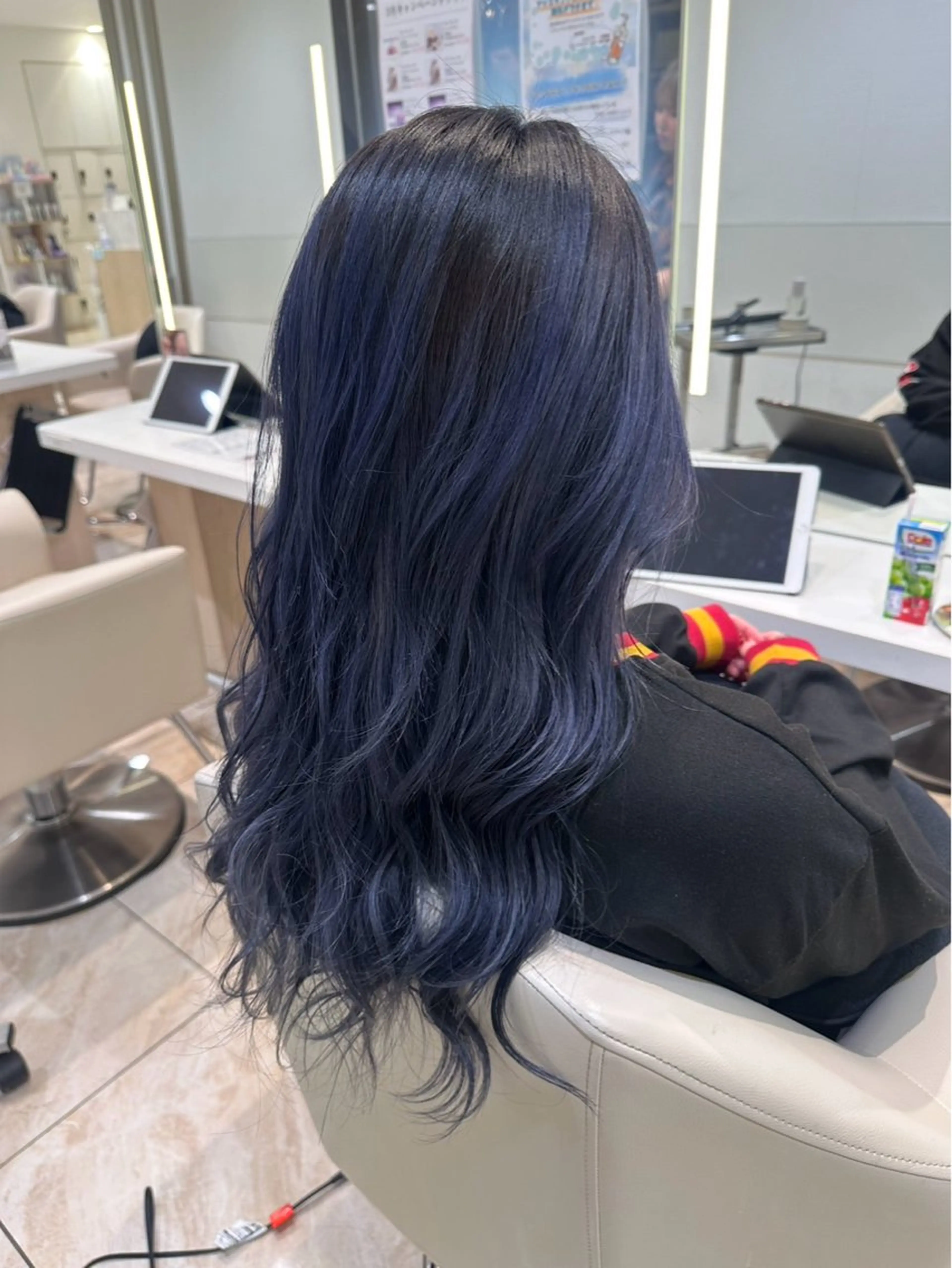 ロング ヘアカラー トリートメント ナチュラルカラー/ ヘッドスパ/まゆ🐼の眉毛・アイブロウイメージ