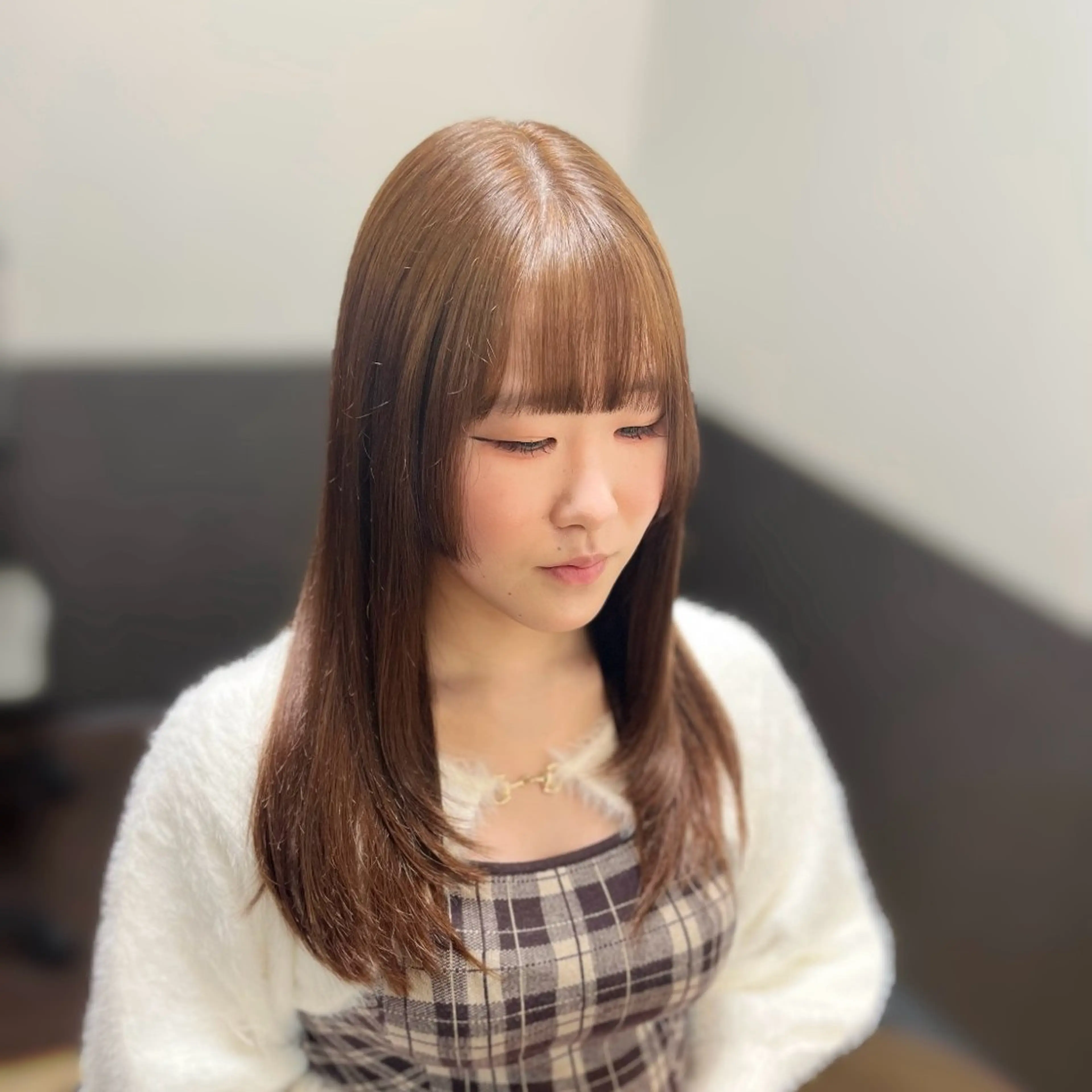 ロング カラー ベージュカラー レイヤーカット ローレイヤー モデル募集中🌼 岩下陽万里のヘアスタイル