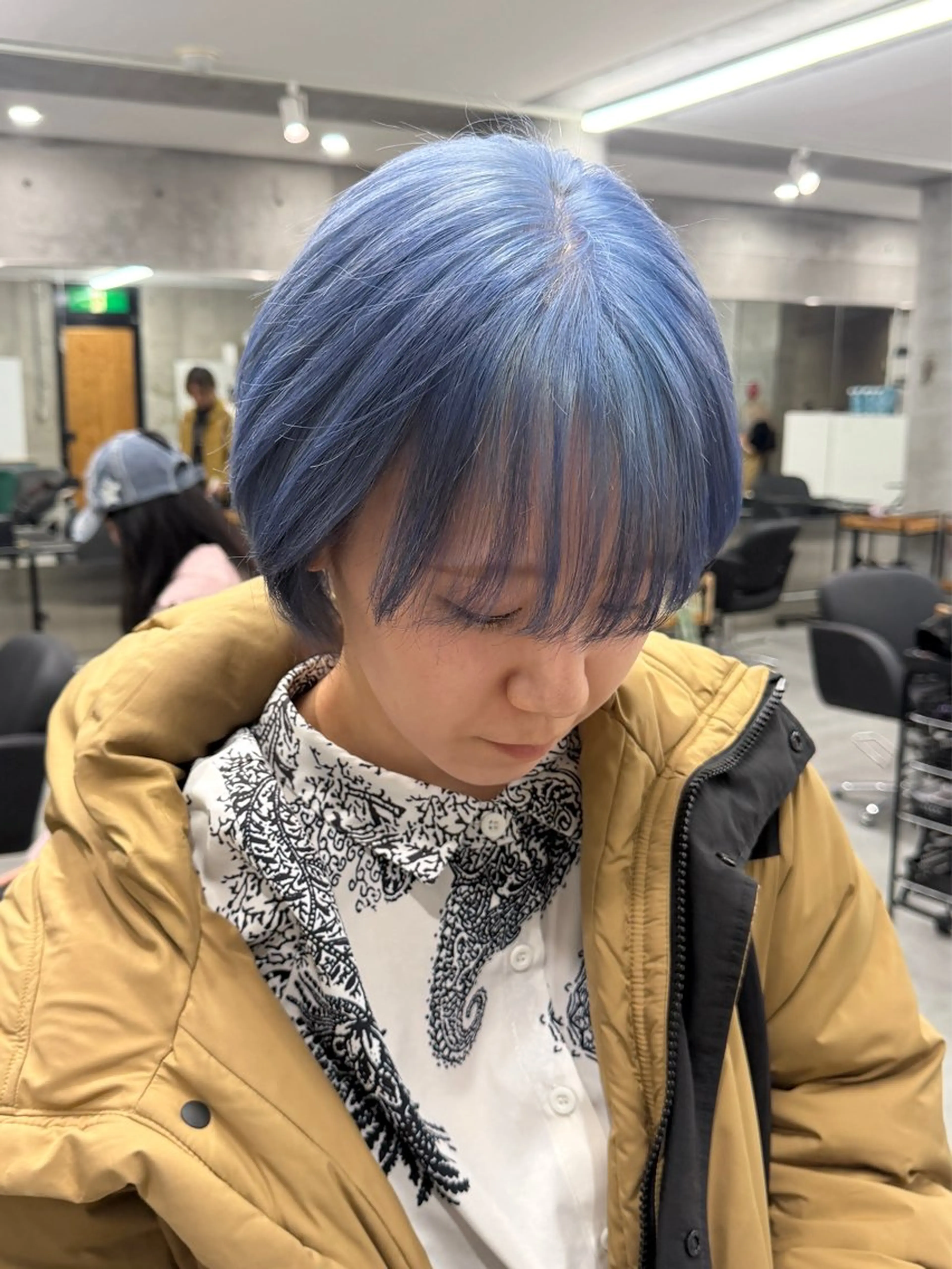 ショート カット ヘアカラー トリートメント Kotoko🖤/海 外/バレイヤージュのヘアスタイル