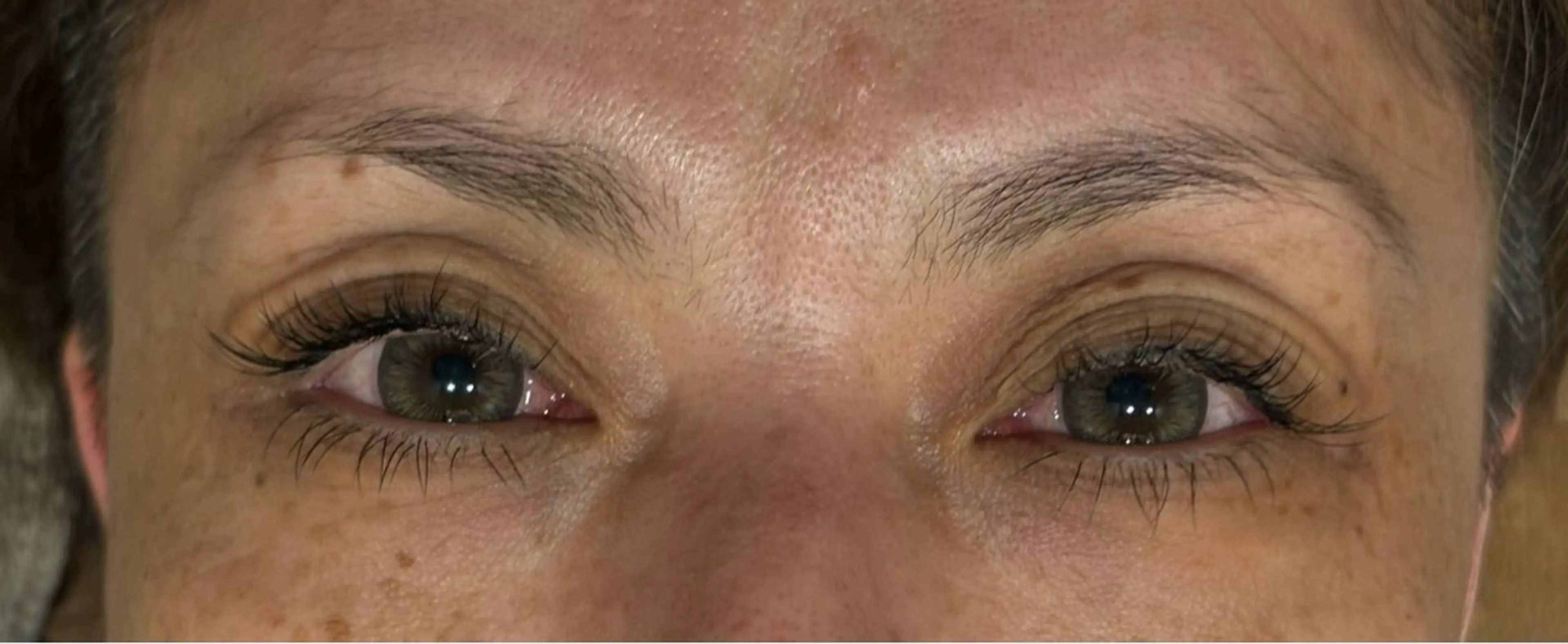 上まつ毛120本 下まつげ20本の写真