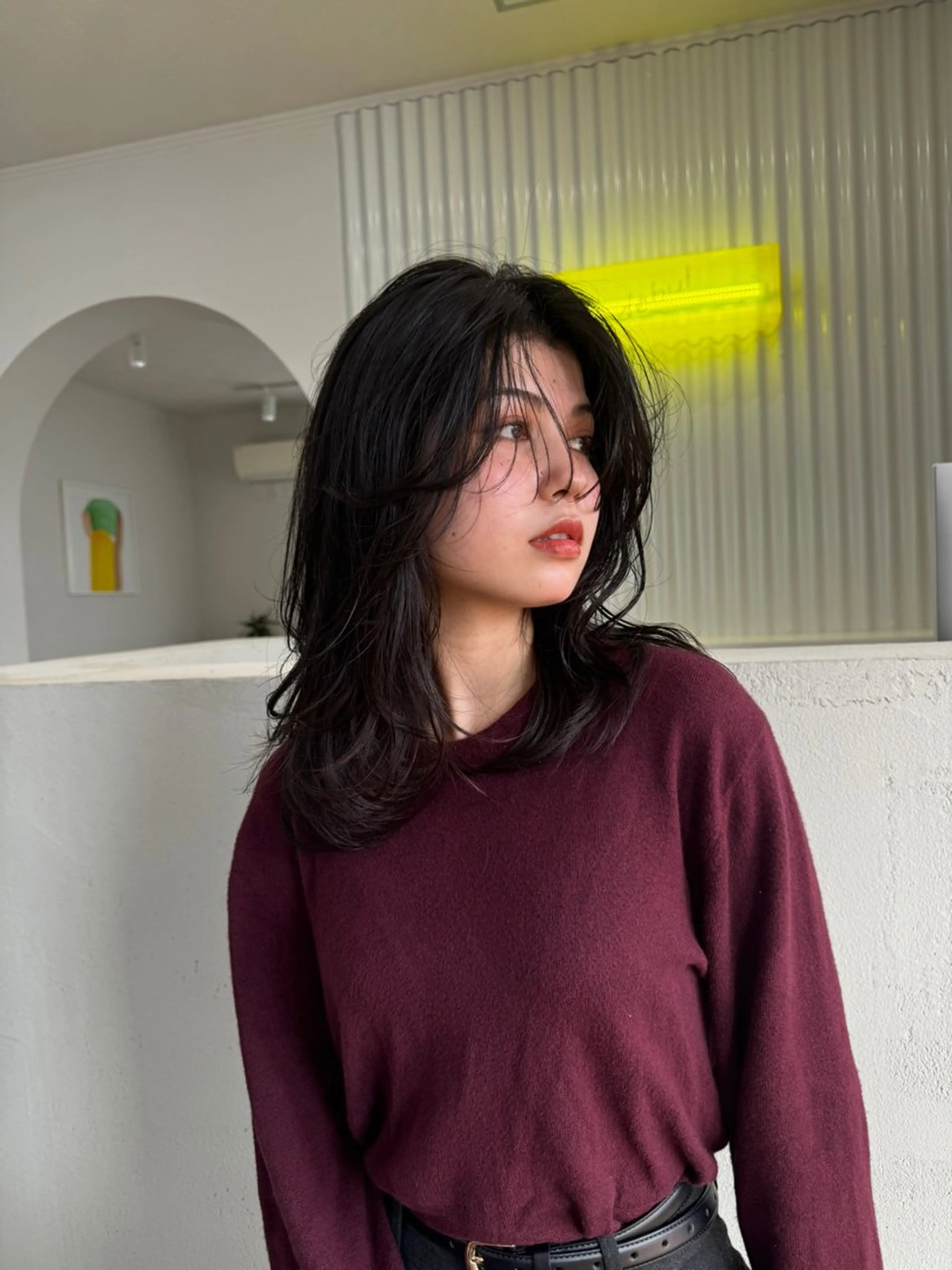 ミディアム 榮 百合香のヘアスタイル