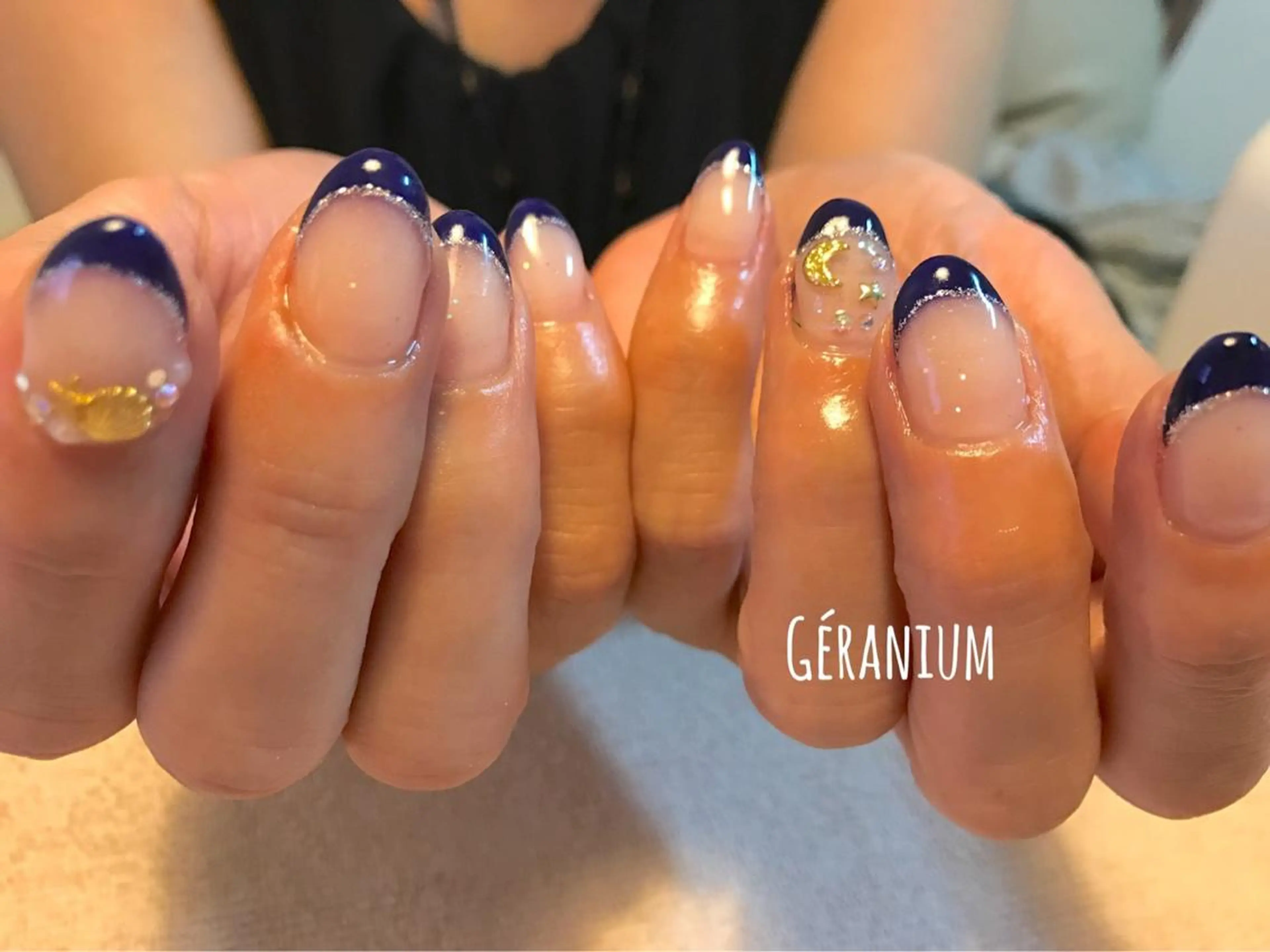 ネイル フレンチネイル GéRanium Harukaのネイルデザイン