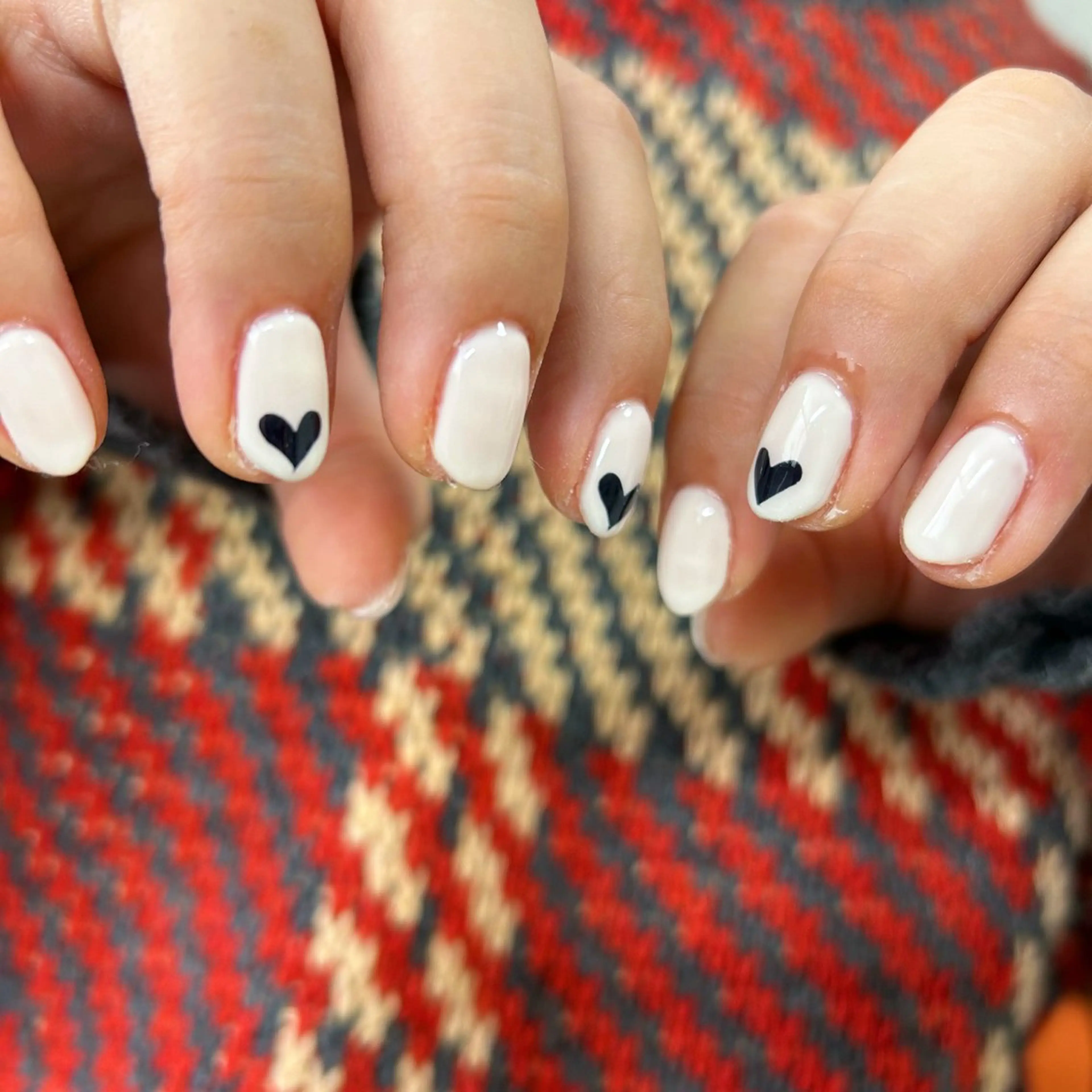 ネイル Laki nailのネイルデザイン