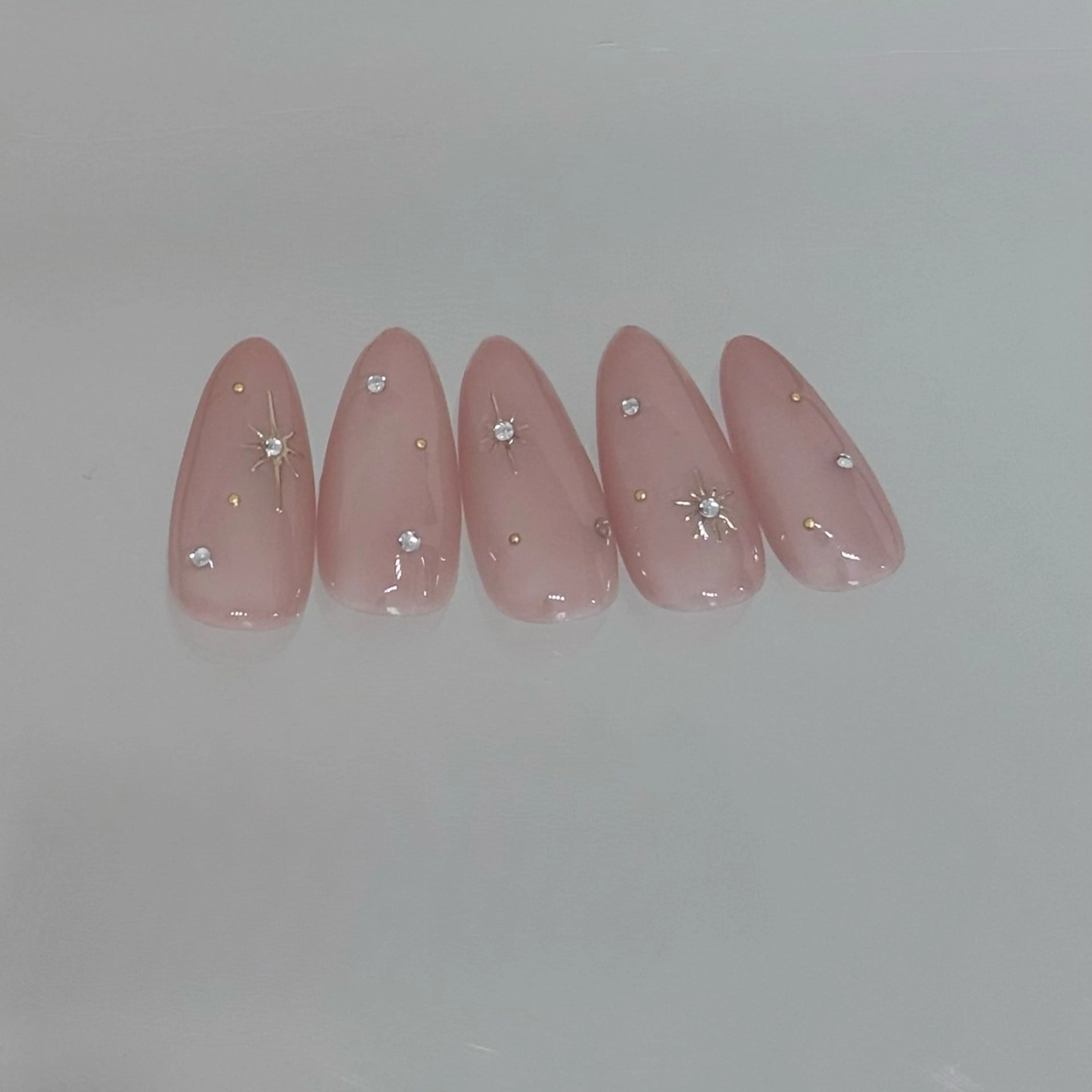 ネイル キラキラネイル ピンク ハンドネイル s_ nail8のネイルデザイン