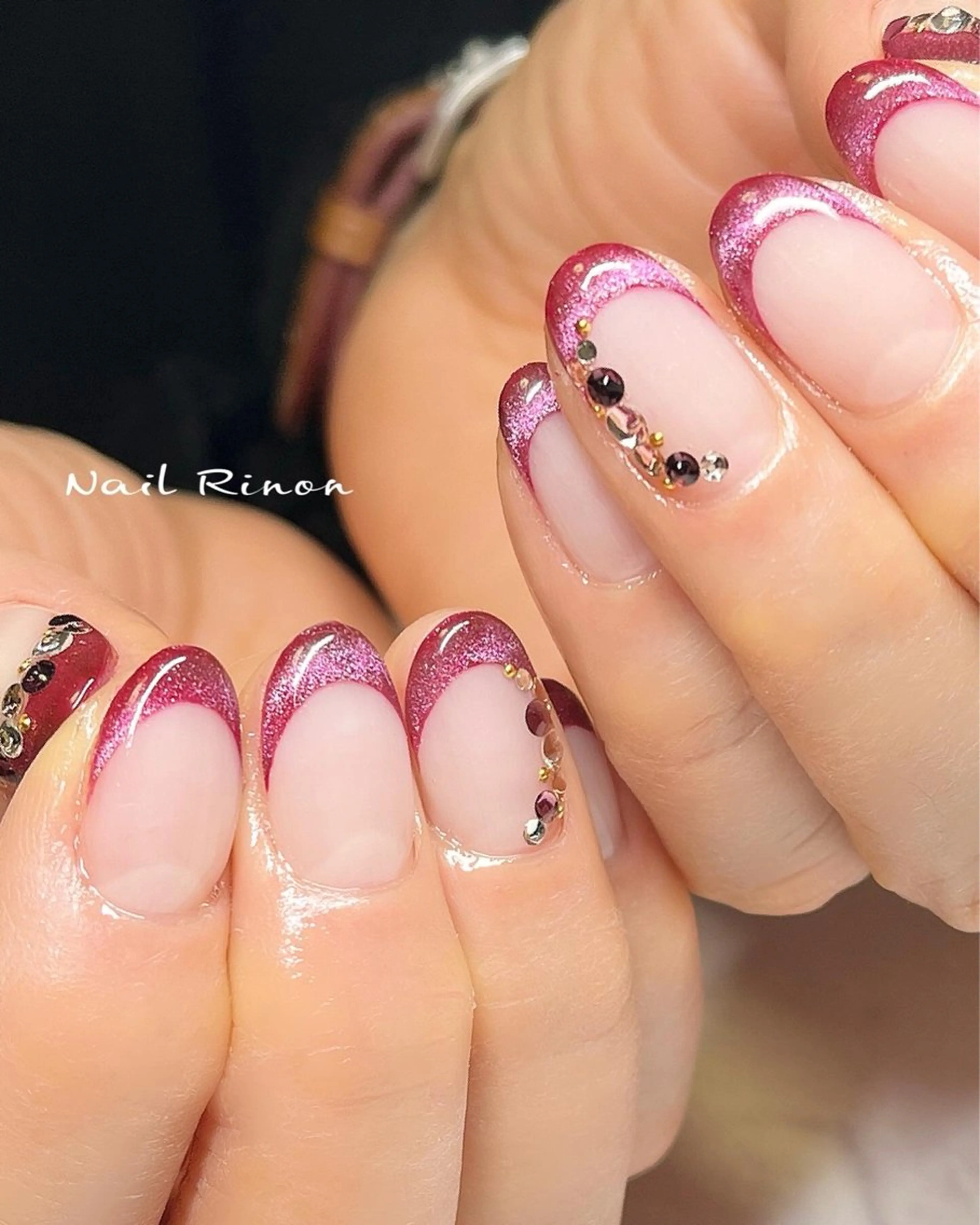 ネイル フレンチネイル マグネットネイル マグネットフレンチ ハンドネイル Nail Rinonのネイルデザイン