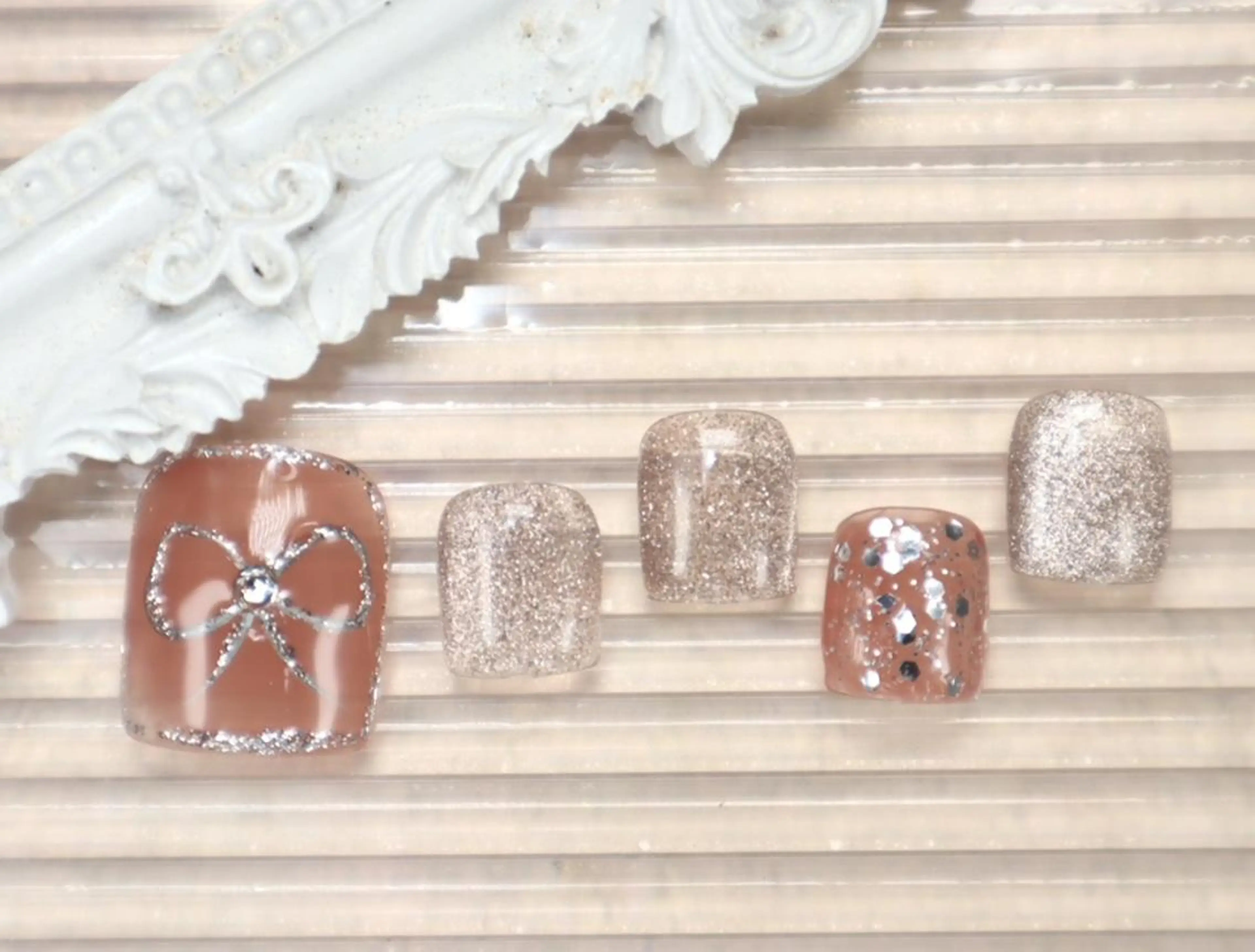 ネイル へぜリヒ ·もものネイルデザイン