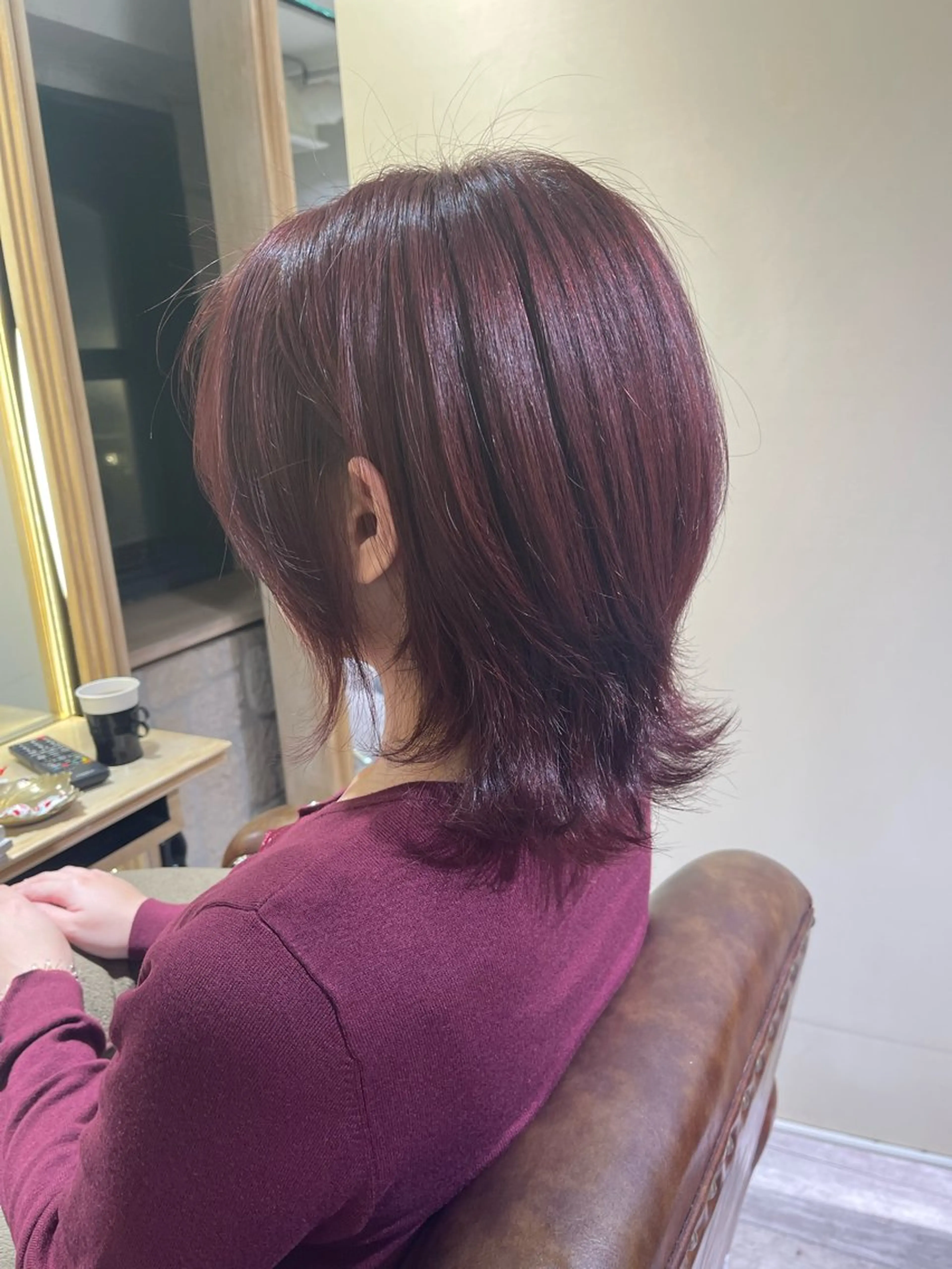 ミディアム luce所属・千代 夏輝のヘアスタイル