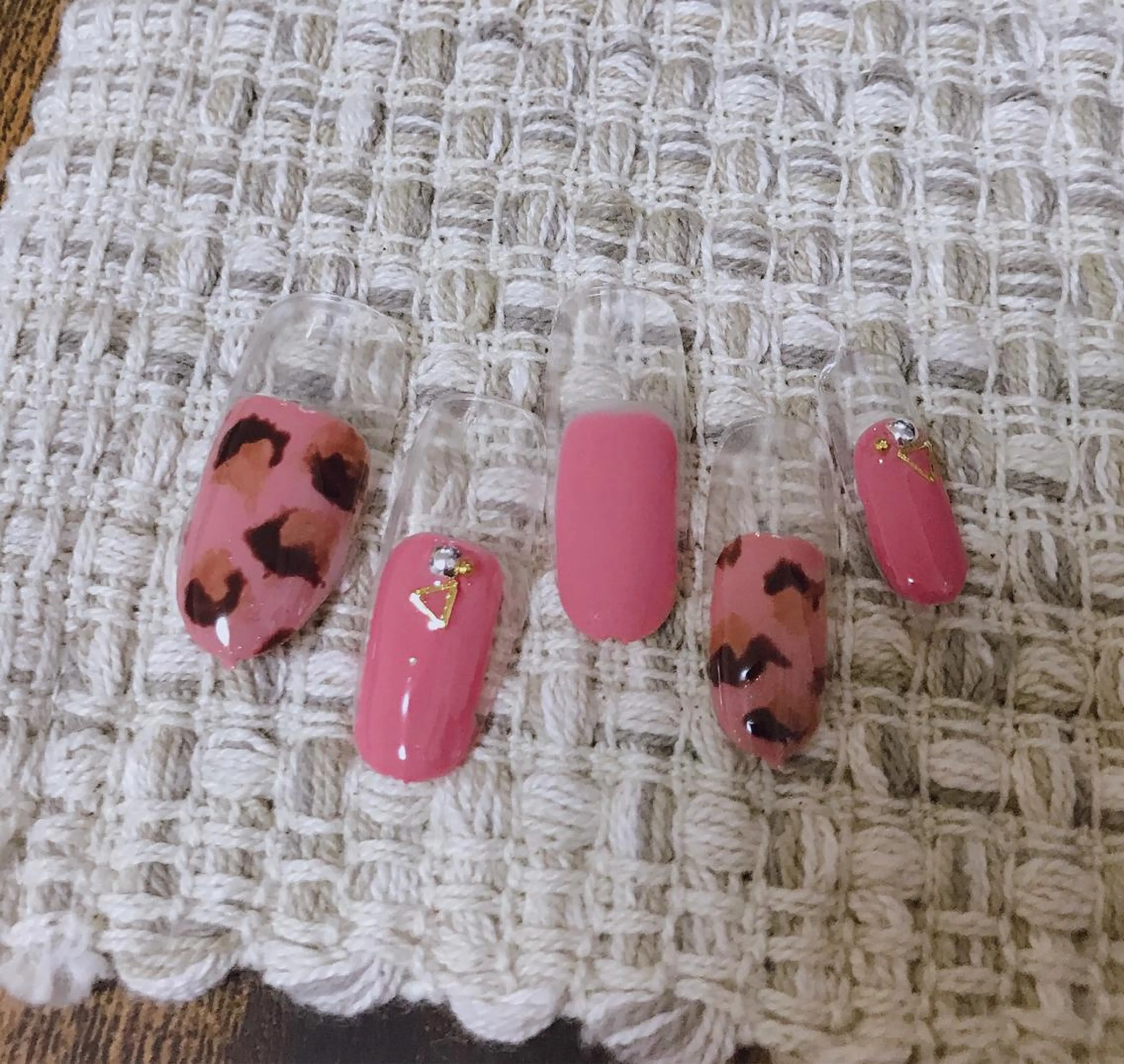 ネイル 美尽  BIZIN所属・久々 もえみのネイルデザイン