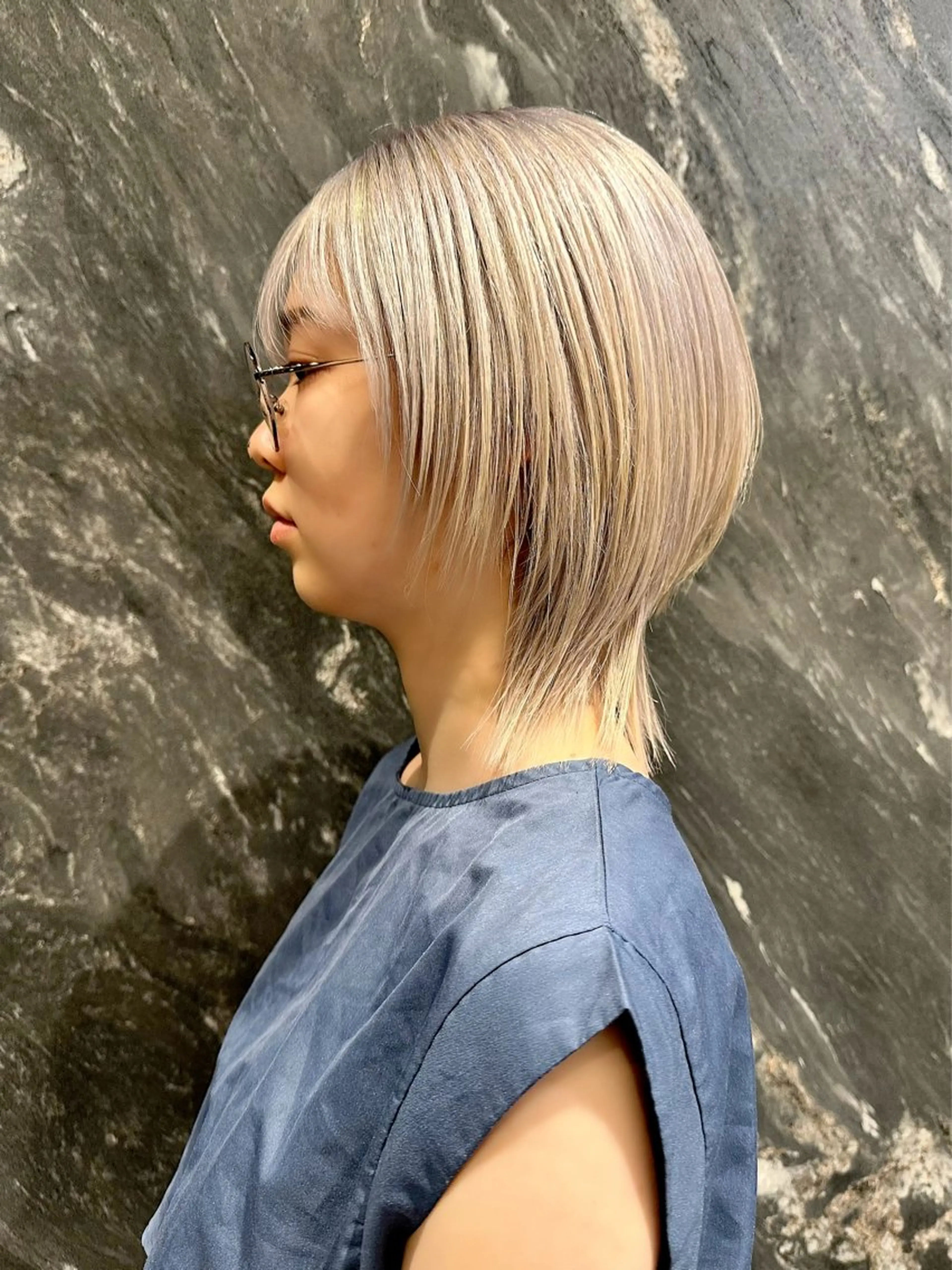 ショート カラー ハイトーンカラー ウルフカット カット ヘアカラー トリートメント 🦋レイヤーカット ミドリカワ🦋のヘアスタイル
