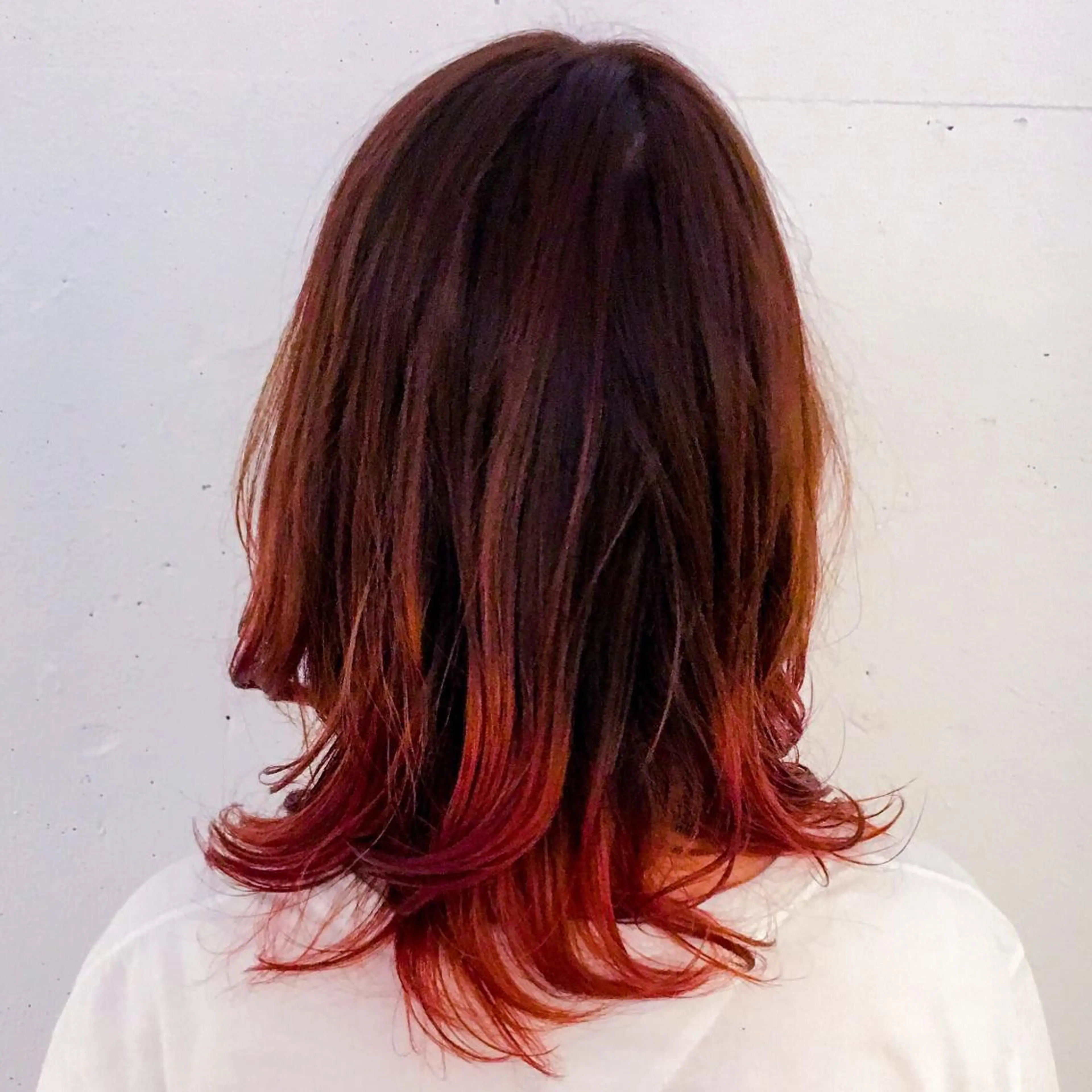 ミディアム カラー ヘアカラー トミタ アツシのヘアスタイル