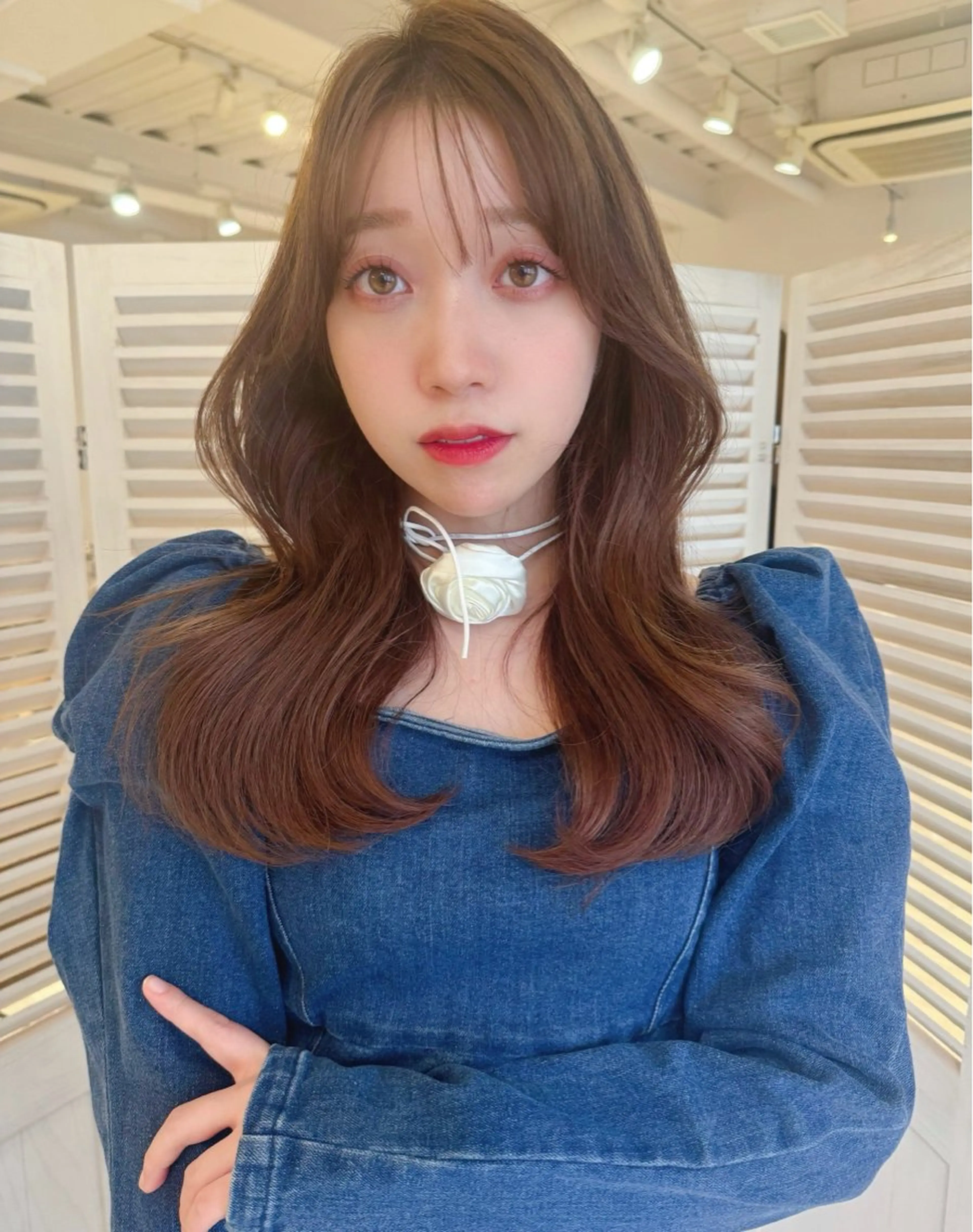 ロング カラー ベージュカラー ミルクティーベージュ 韓国風ヘア レイヤーカット レイヤーカット、 大人可愛い　中村美羅のヘアスタイル