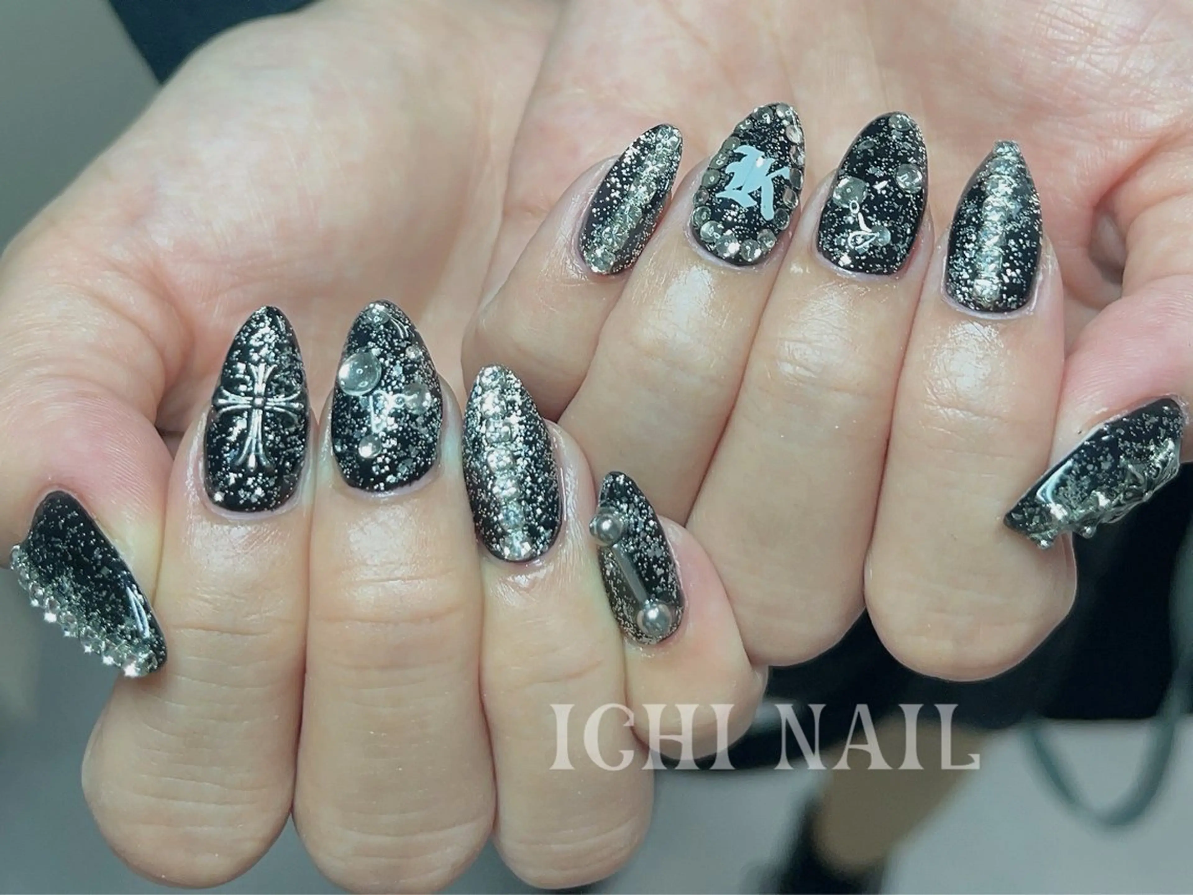 ネイル ハンドネイル 🧚🏻‍♀️ NOHA🎀のネイルデザイン