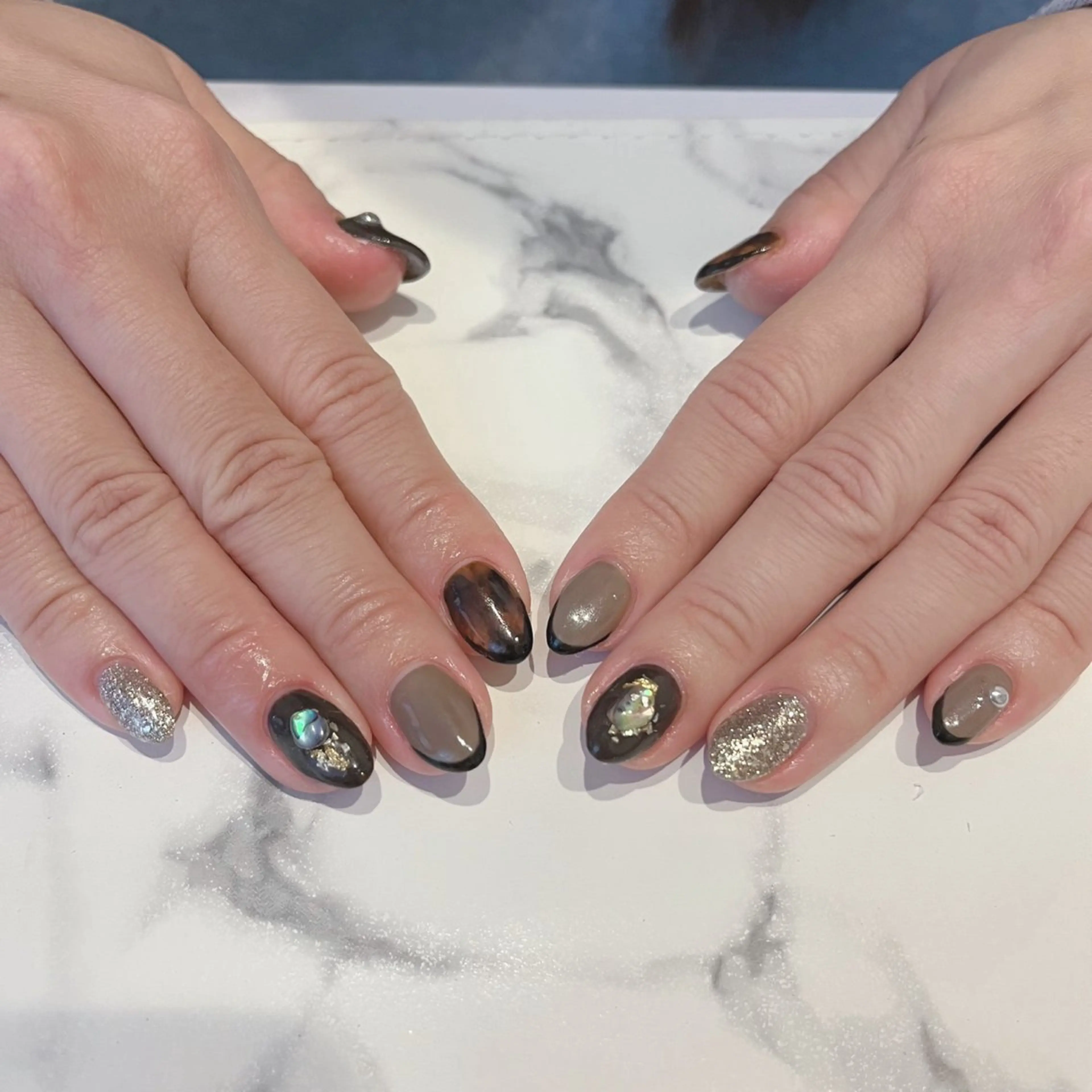 ネイル フレンチネイル ハート 韓国ネイル ミラーネイル ニュアンスネイル salon. Pualaのネイルデザイン