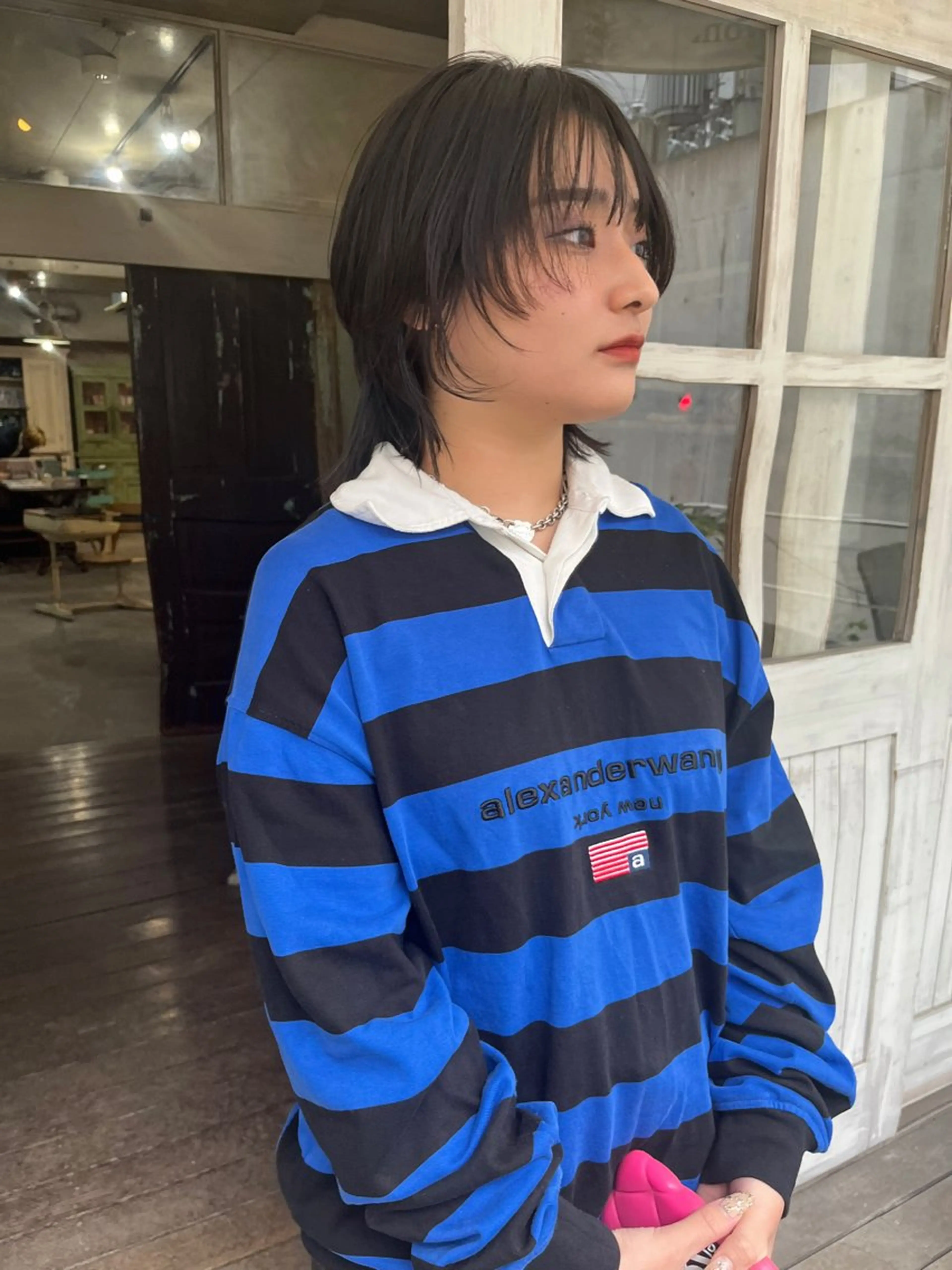 ミディアム カット ハイトーン/顔まわり レイヤー/YUKAのヘアスタイル