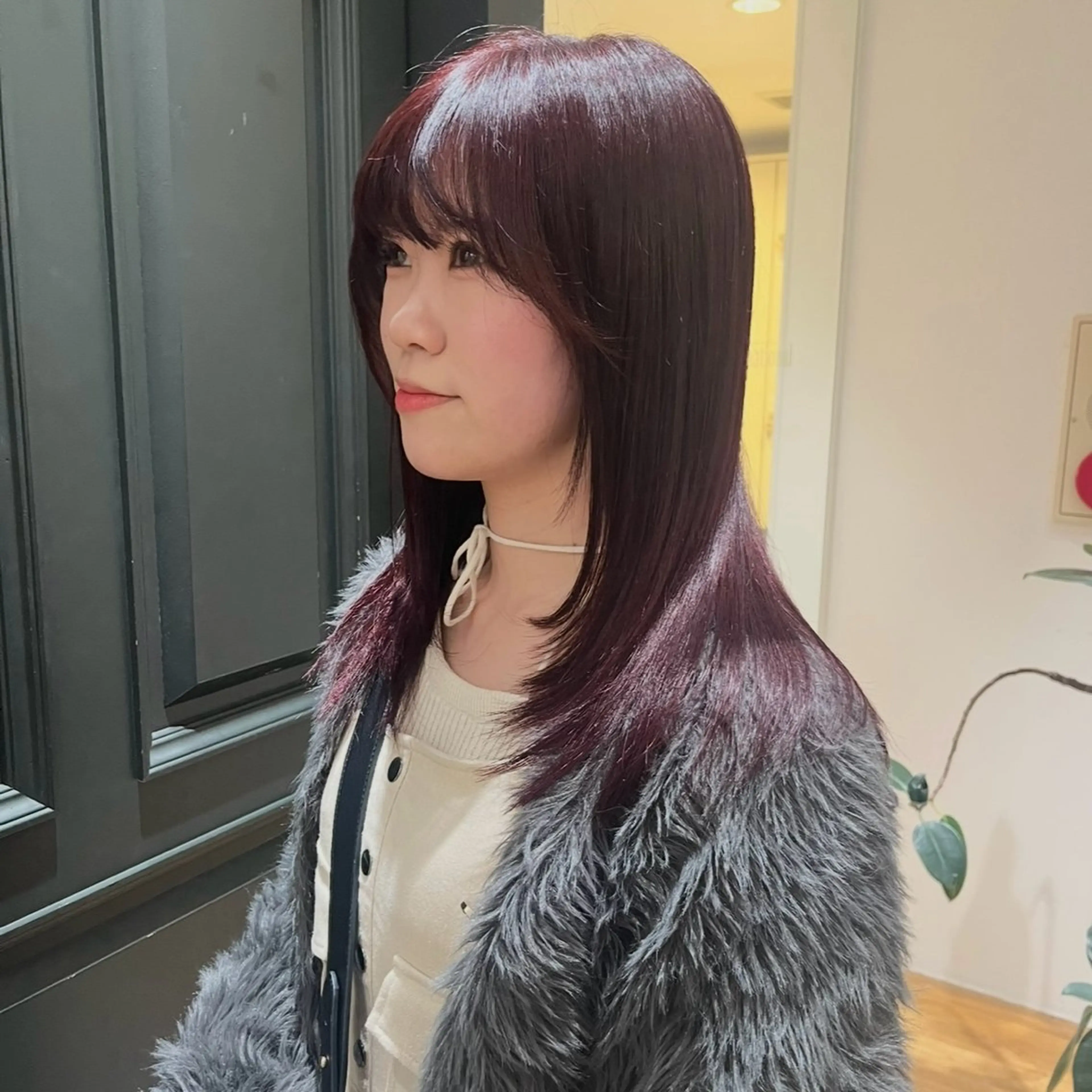 セミロング カラー カット ヘアカラー トリートメント CLEOhair RYOHEIのヘアスタイル