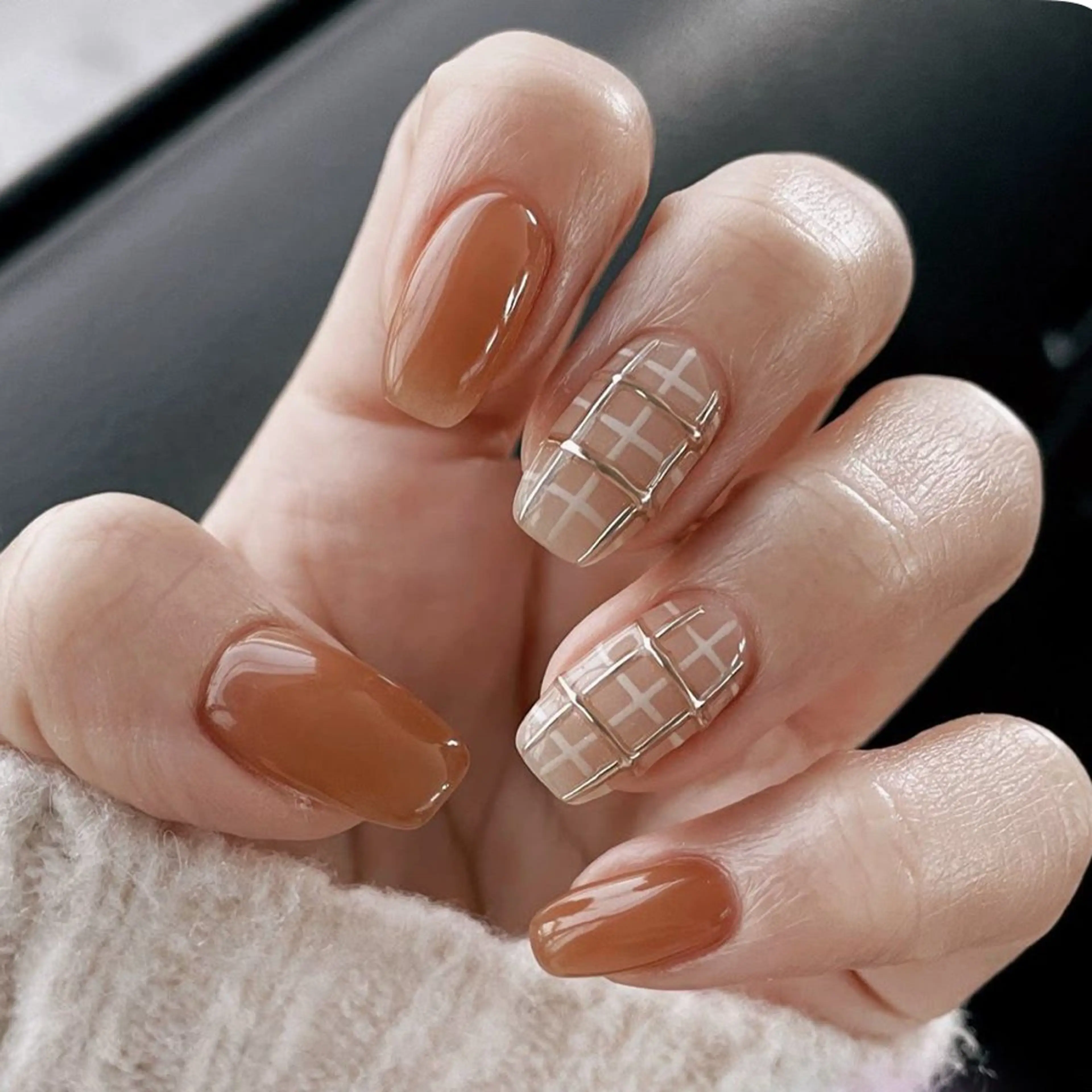 ネイル アートネイル 長さ出し ジェルネイル マグネットネイル ニュアンスネイル ハンドネイル Kanao_ CloudyChanのネイルデザイン