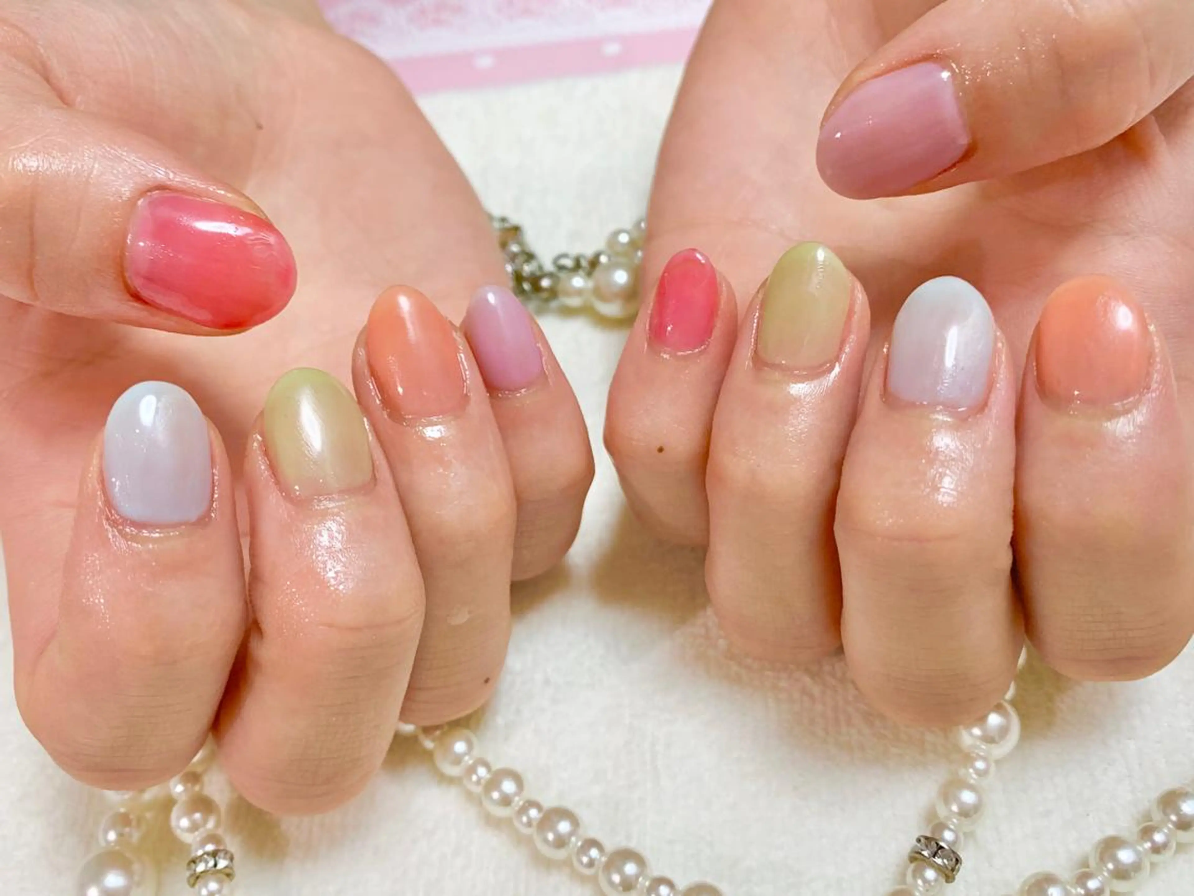 ネイル 持ち込み 手塚 里奈のネイルデザイン